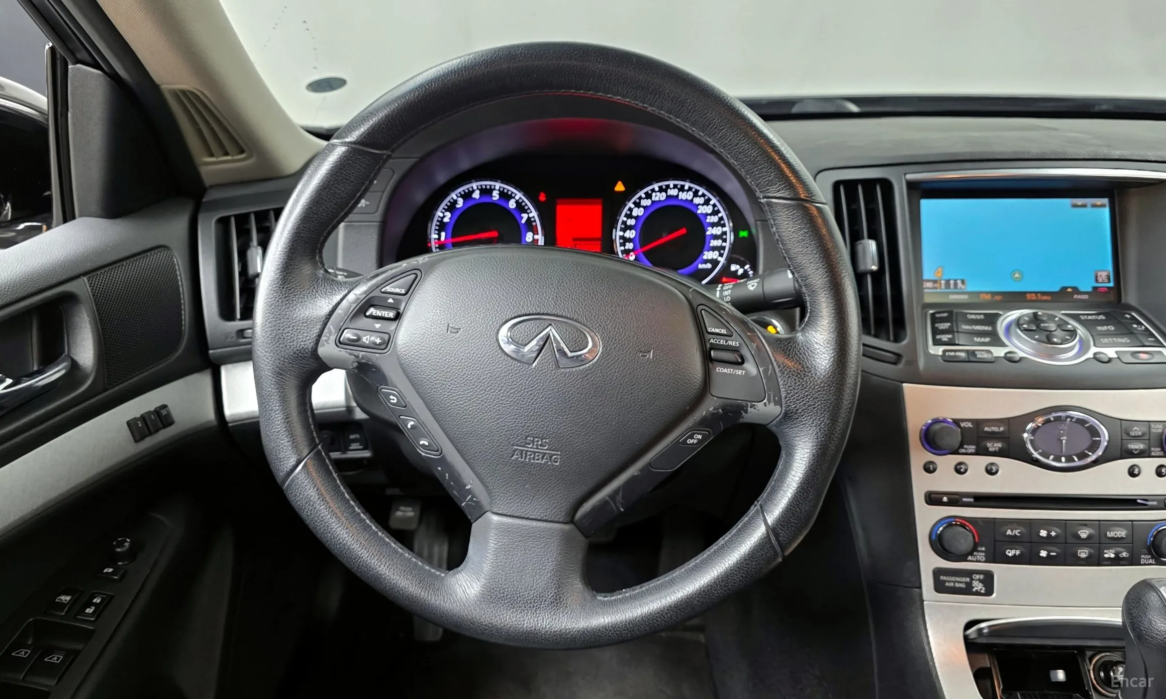 Infiniti G37 превью 13