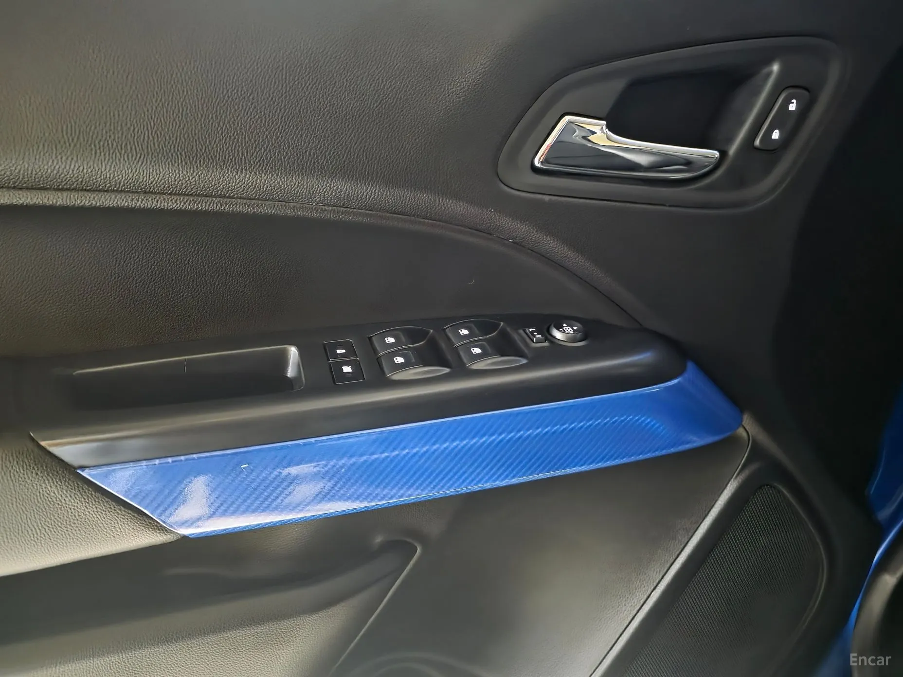 Chevrolet Colorado превью 12