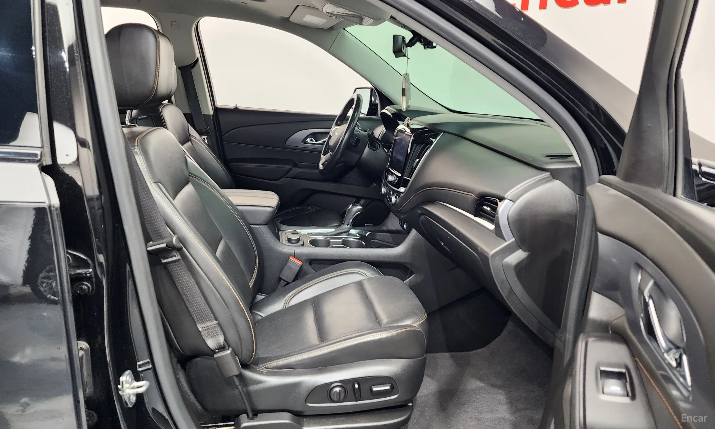 Chevrolet (GM Daewoo) Traverse превью 10