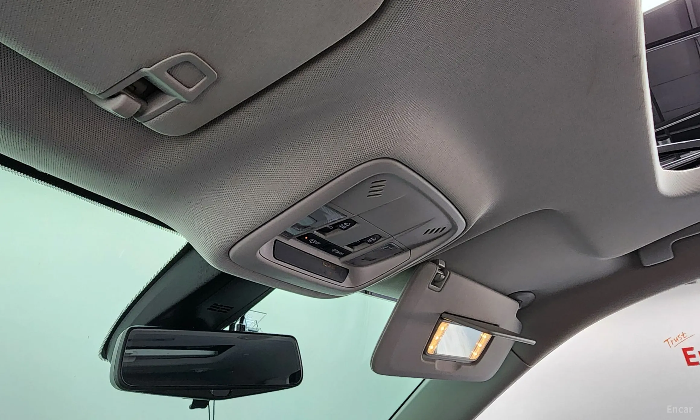Chevrolet (GM Daewoo) Traverse превью 16