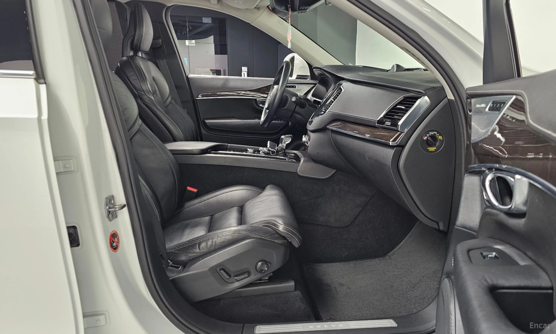 Volvo XC90 Gen 2 превью 11