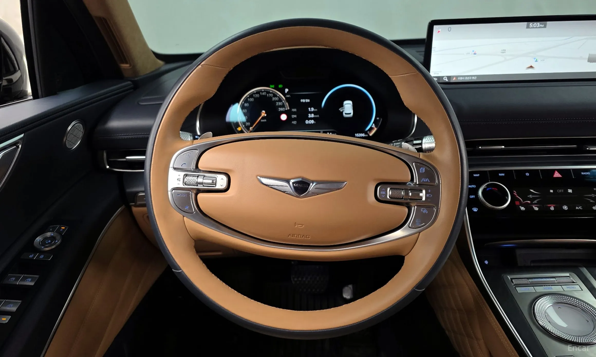 Genesis GV80 превью 13