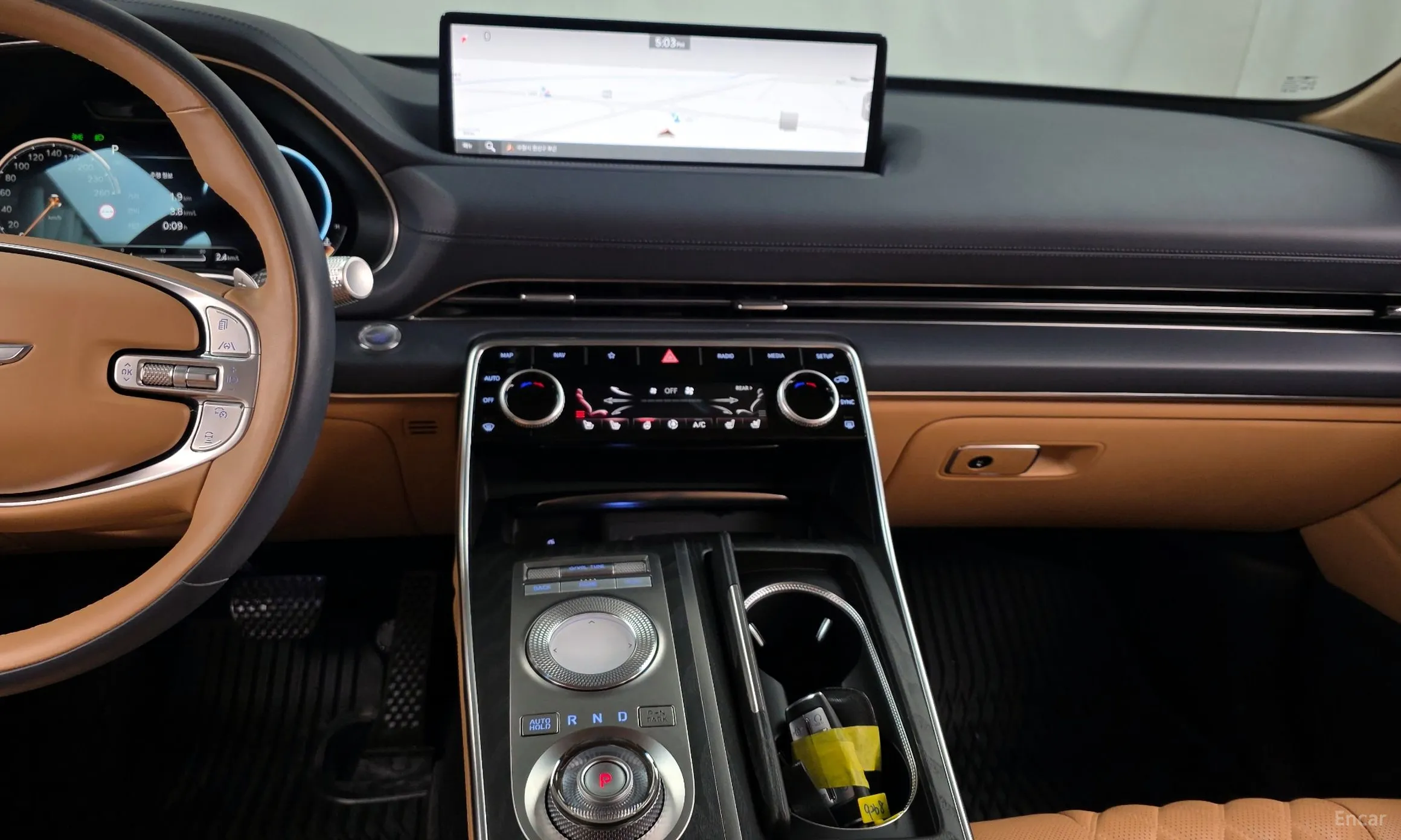 Genesis GV80 превью 14