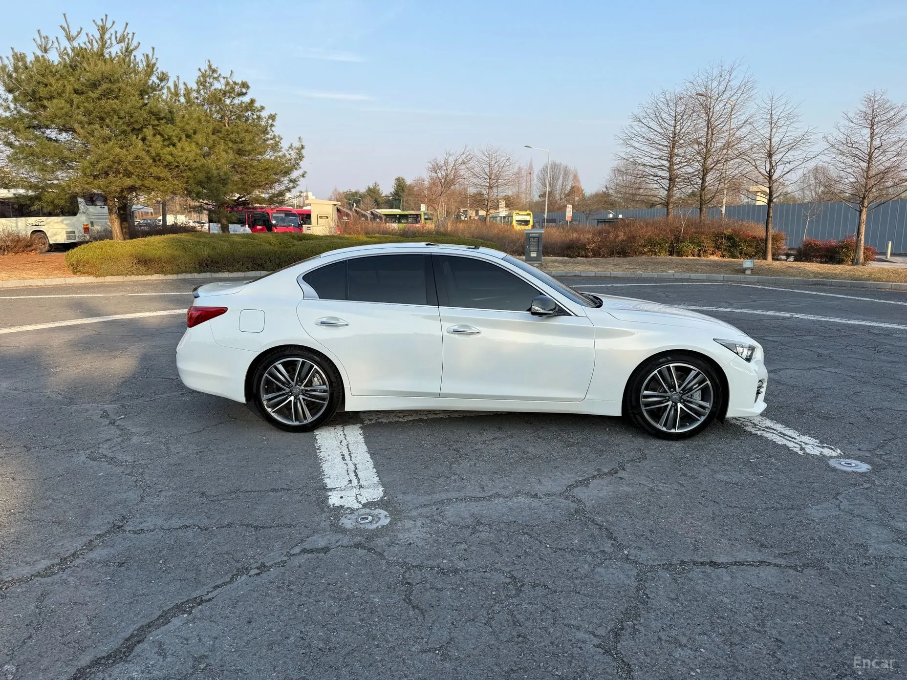 Infiniti Q50 превью 4
