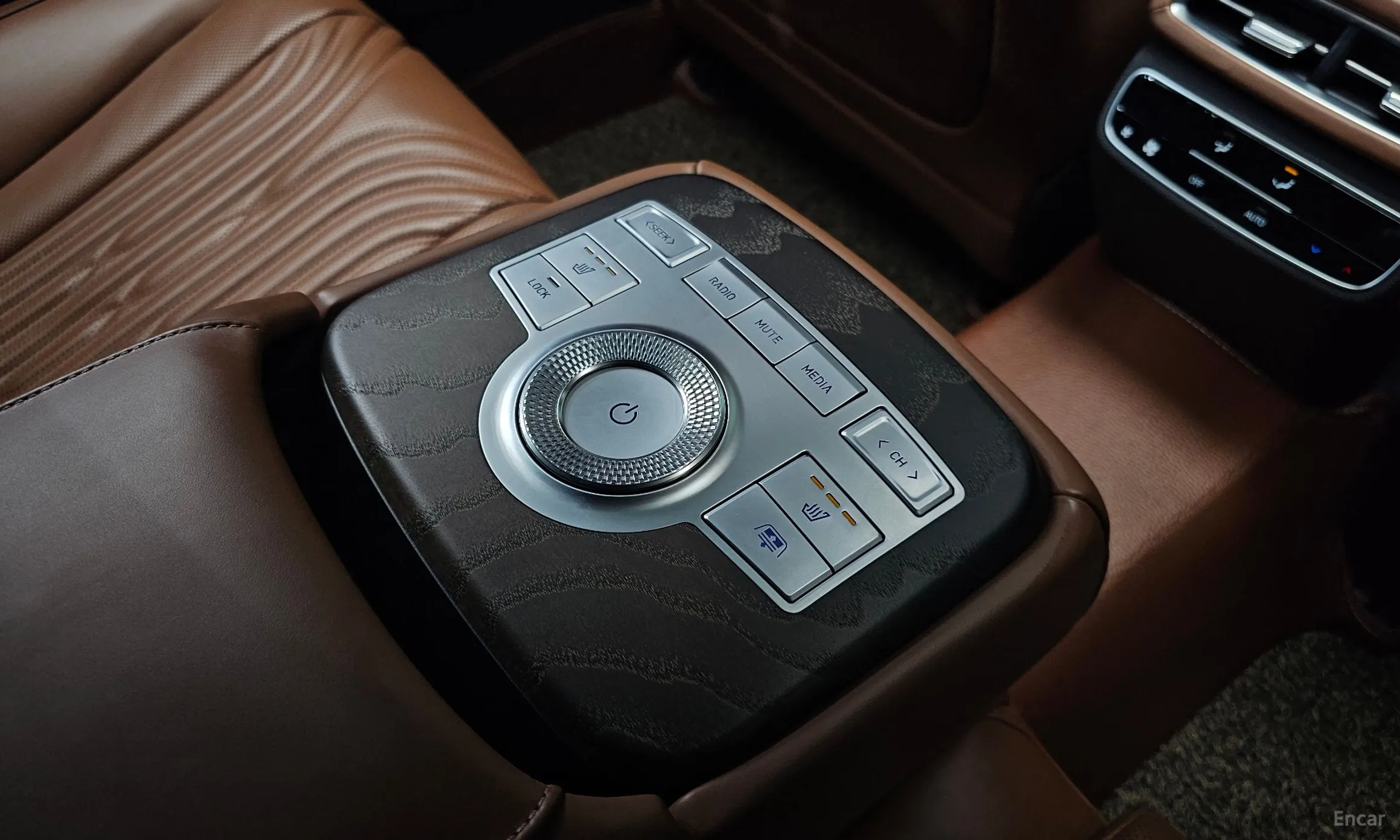 Genesis G80 (RG3) превью 18