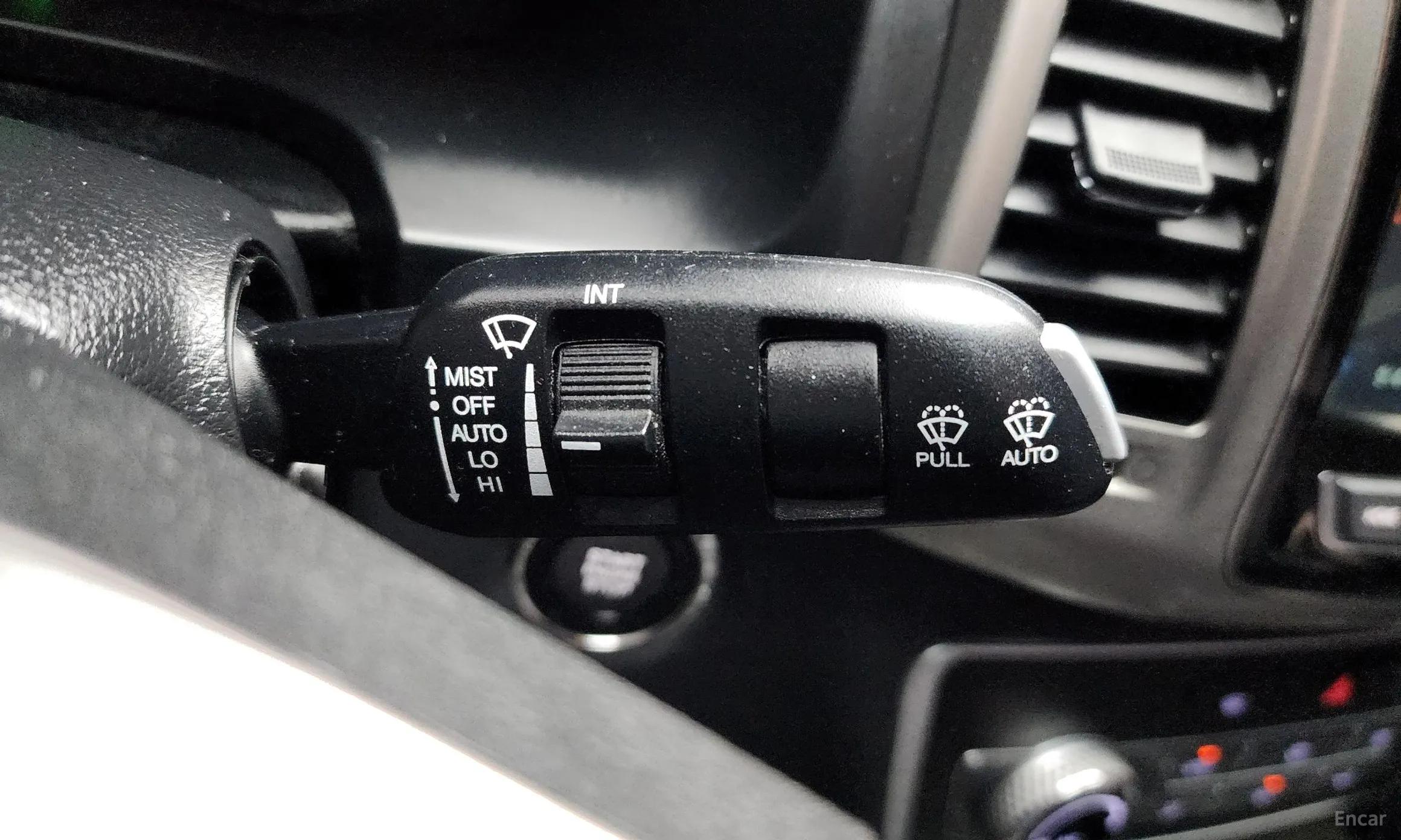 KG Mobility (SsangYong) Rexton Sports превью 13