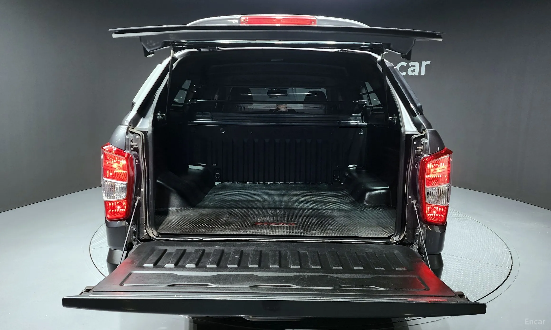 KG Mobility (SsangYong) Rexton Sports превью 20