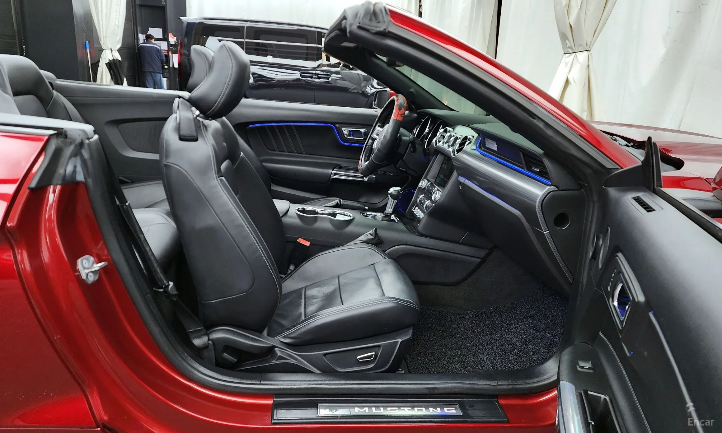 Ford Mustang превью 11