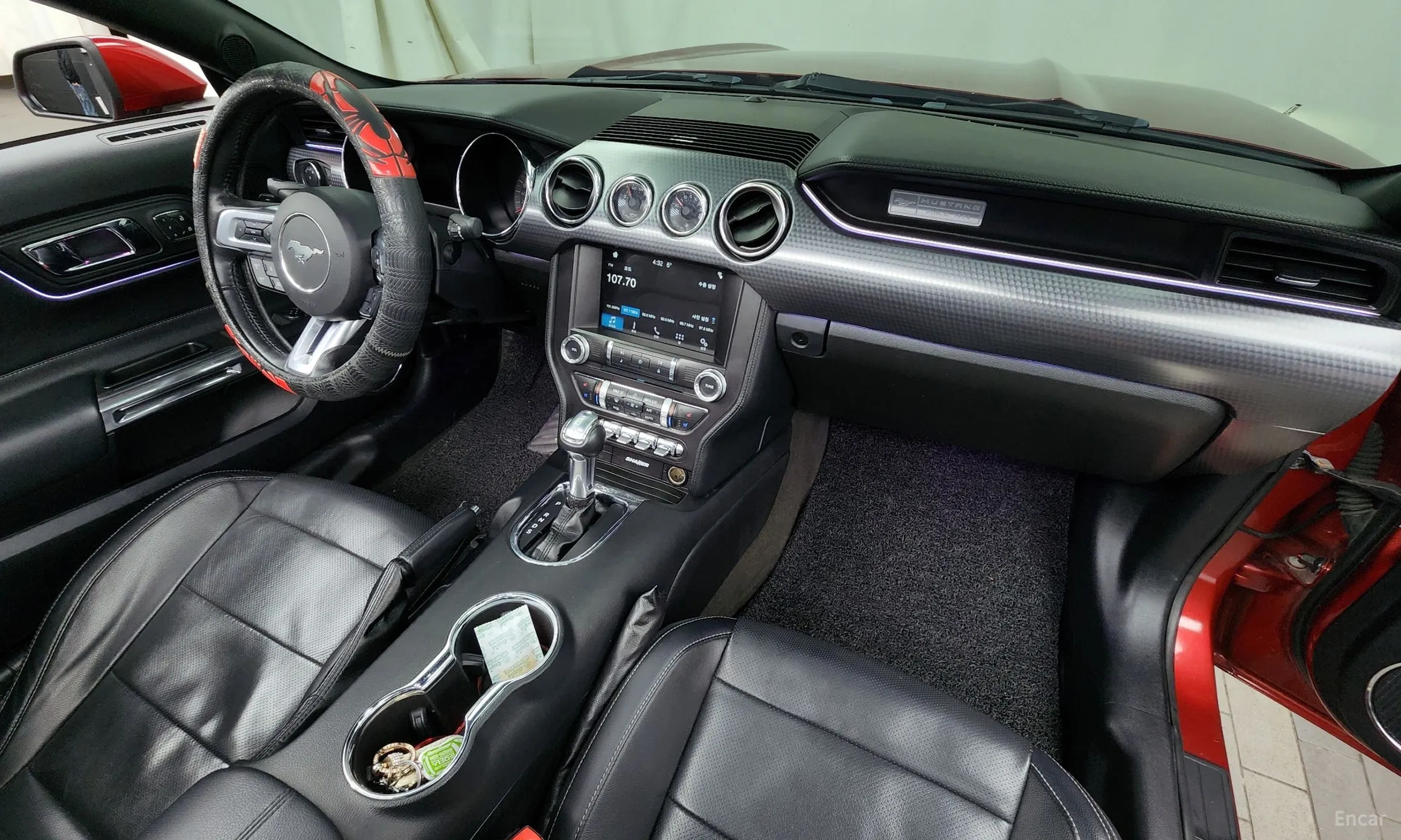 Ford Mustang превью 7