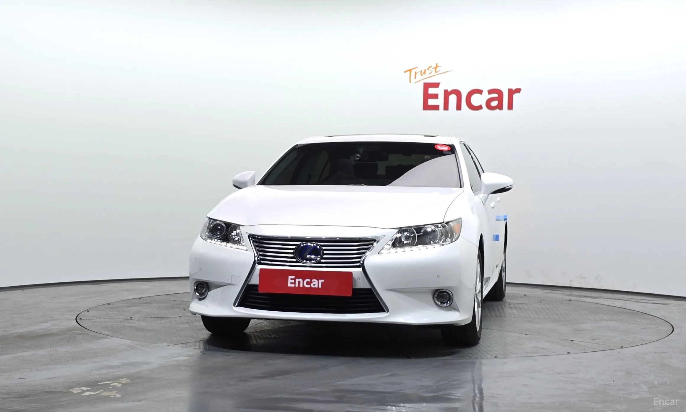 Lexus New ES300h превью 3