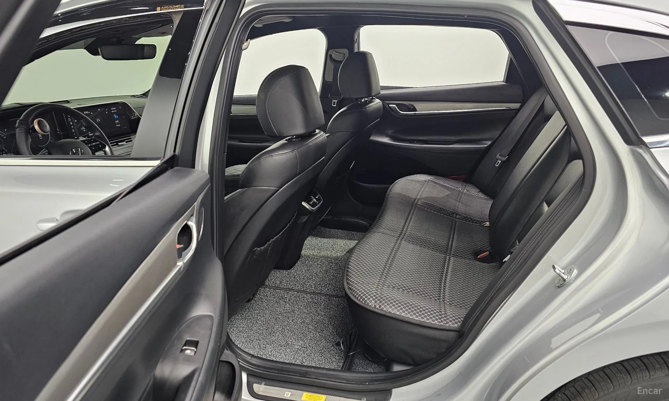 Hyundai Grandeur IG превью 12