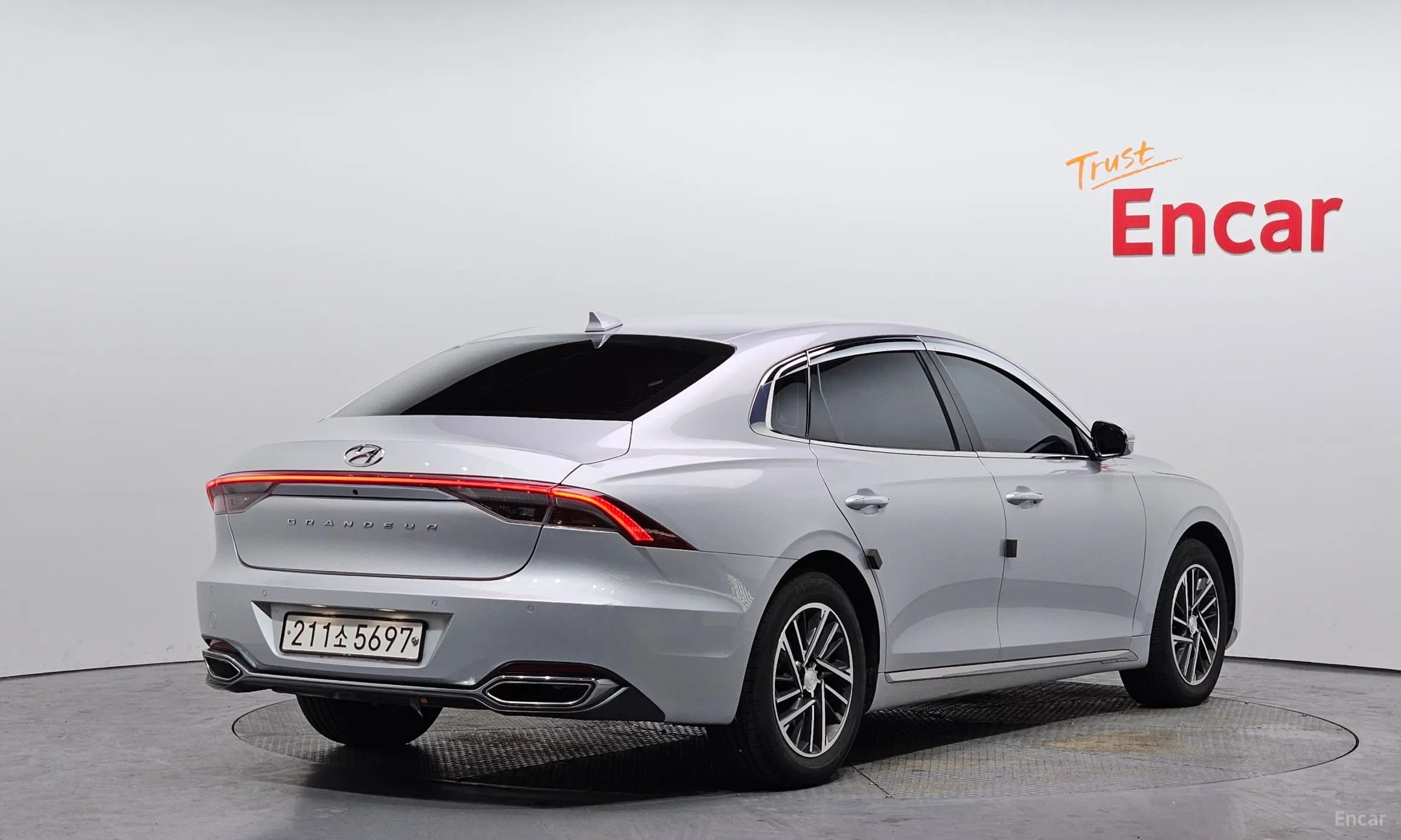 Hyundai Grandeur IG превью 2