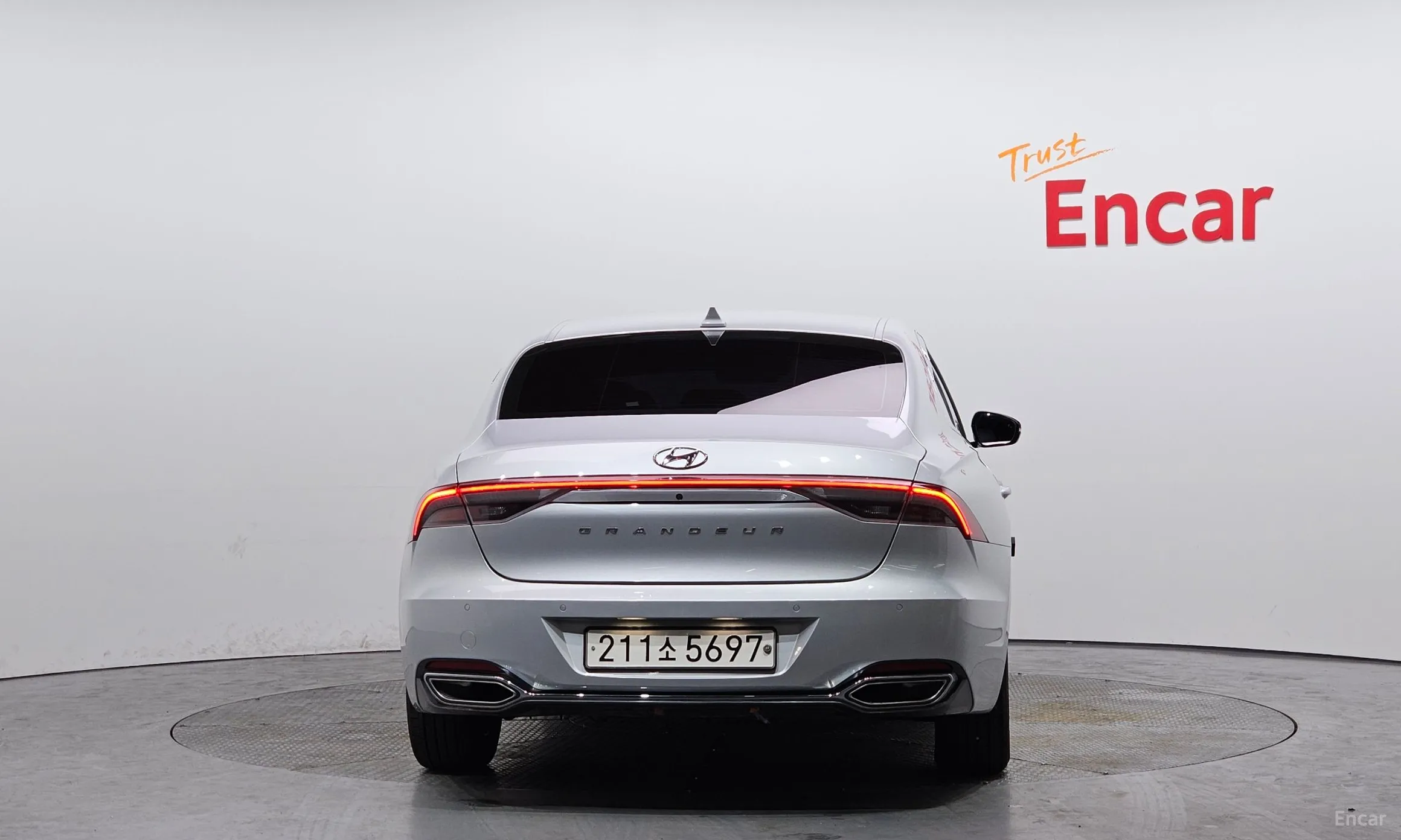 Hyundai Grandeur IG превью 4