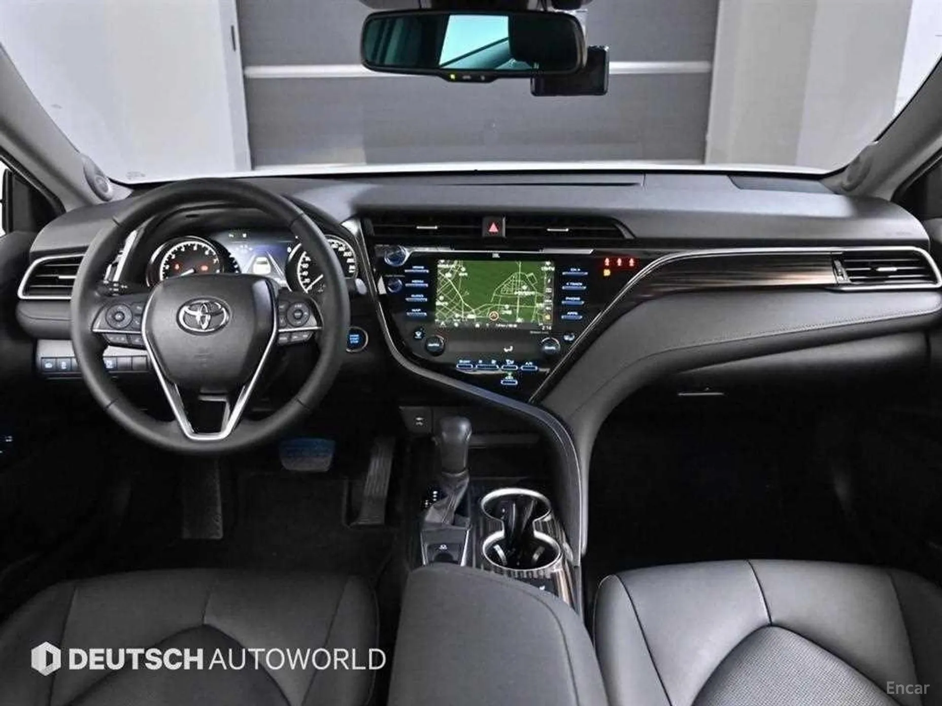 Toyota Camry (XV70) превью 6