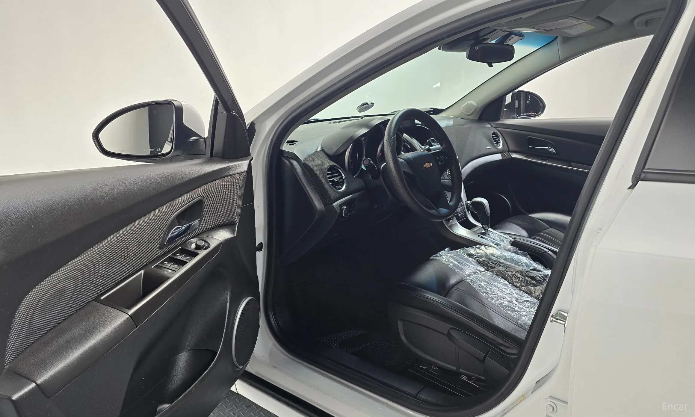 Chevrolet (GM Daewoo) Cruze превью 10