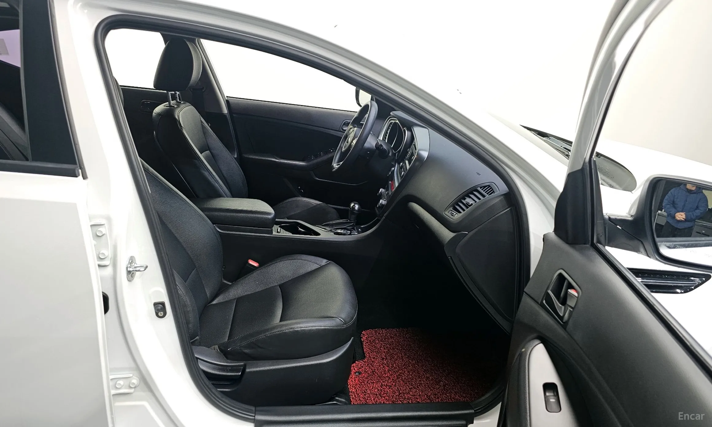 Kia K5 превью 12