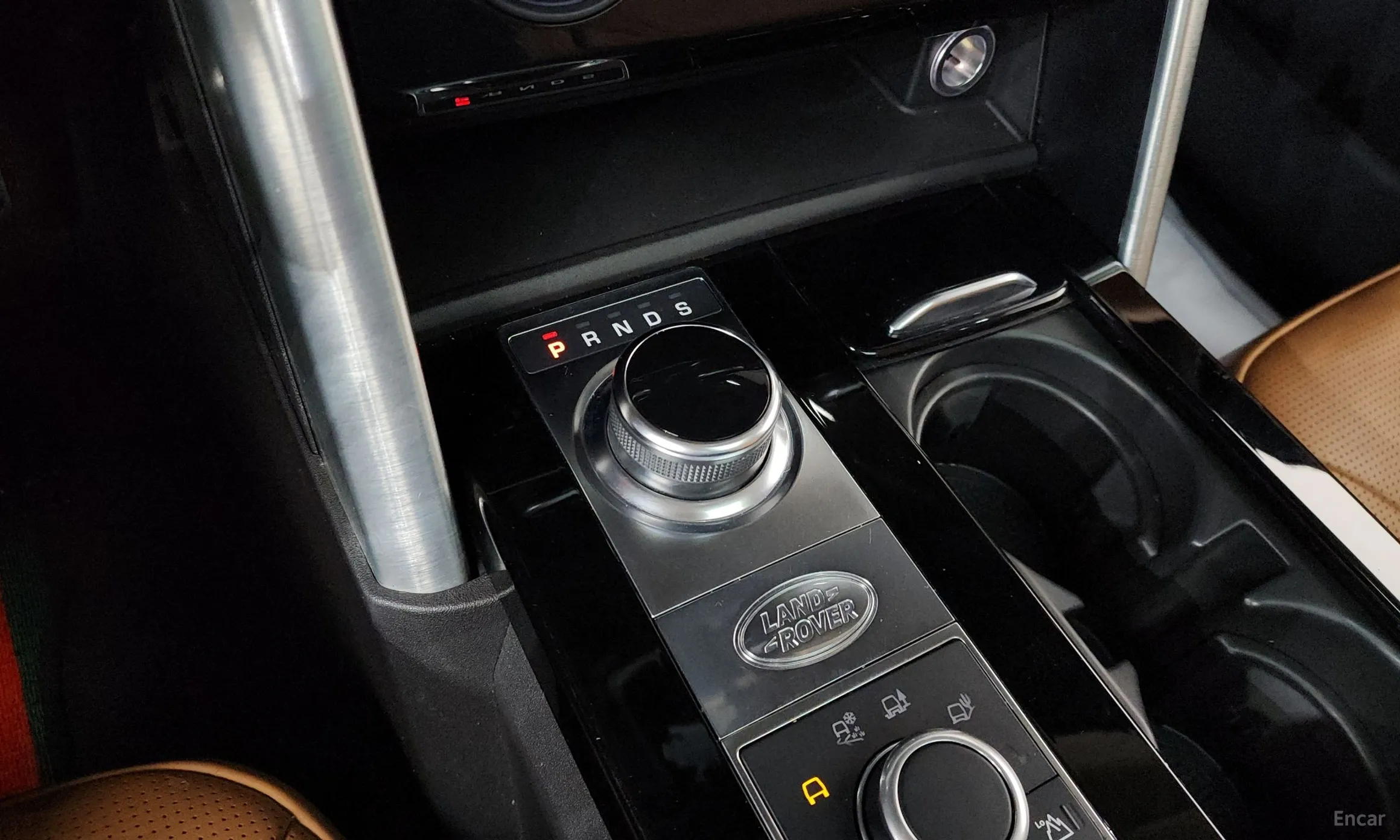 Land Rover Discovery 5 превью 9