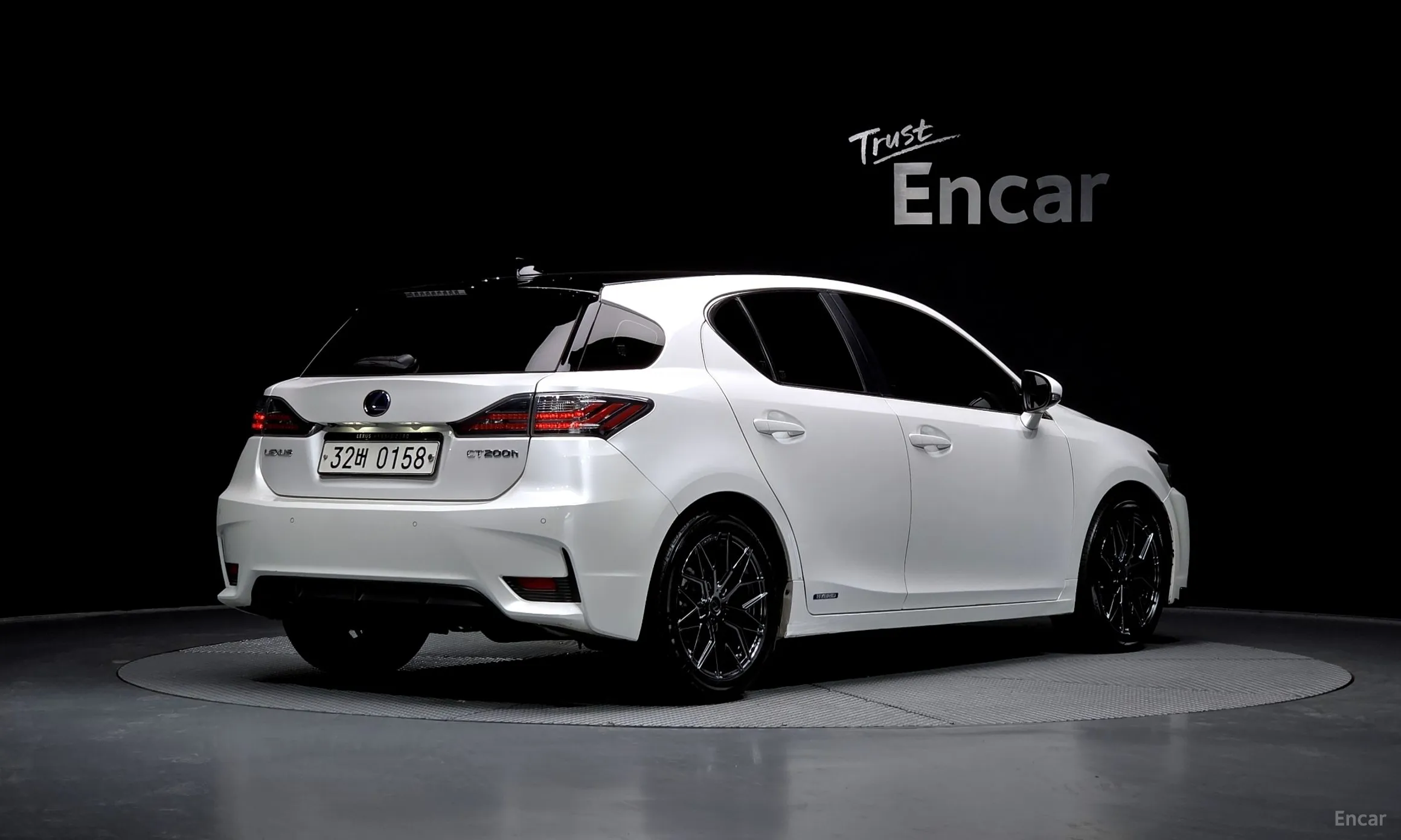 Lexus CT200h