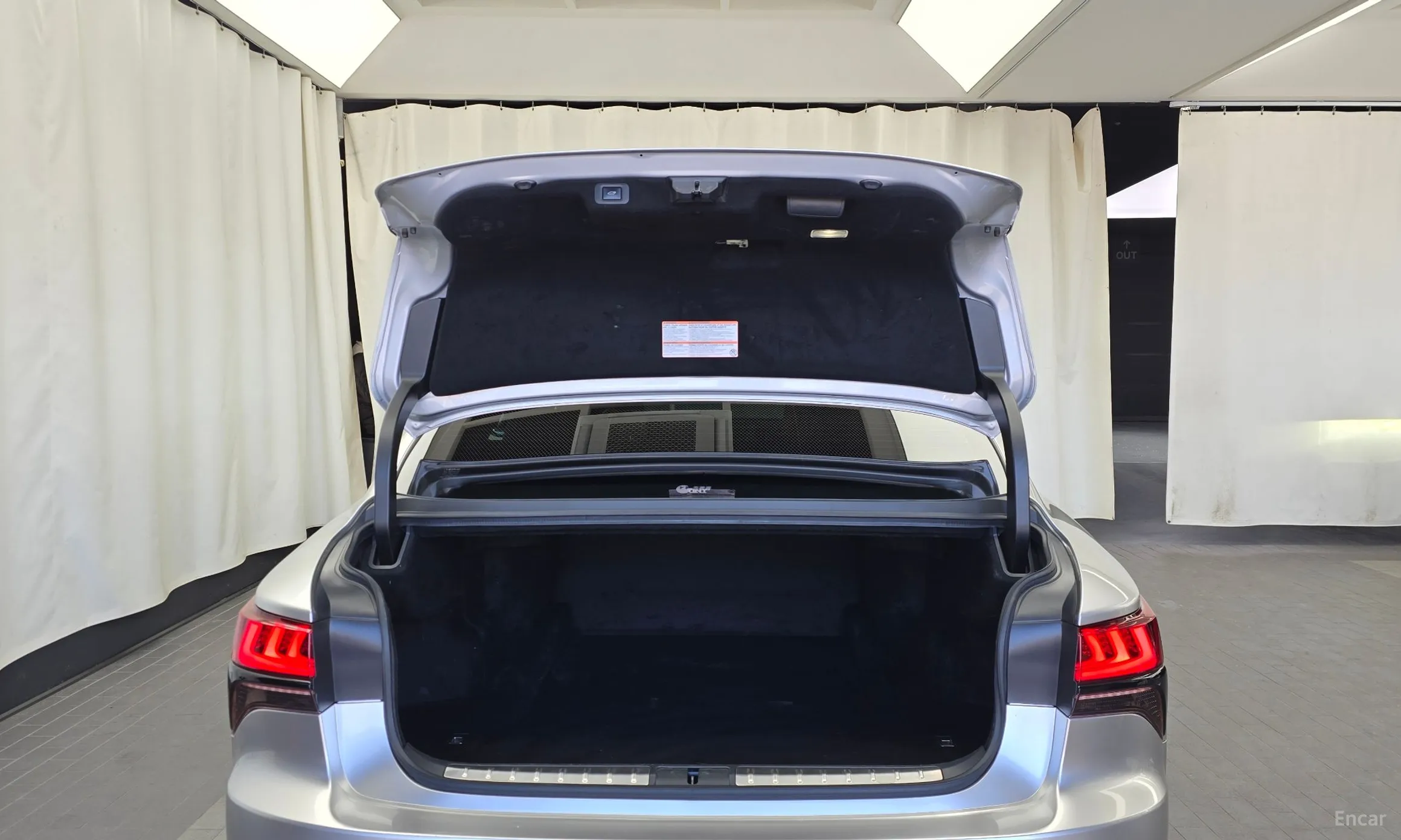 Lexus LS500 5th Generation превью 20