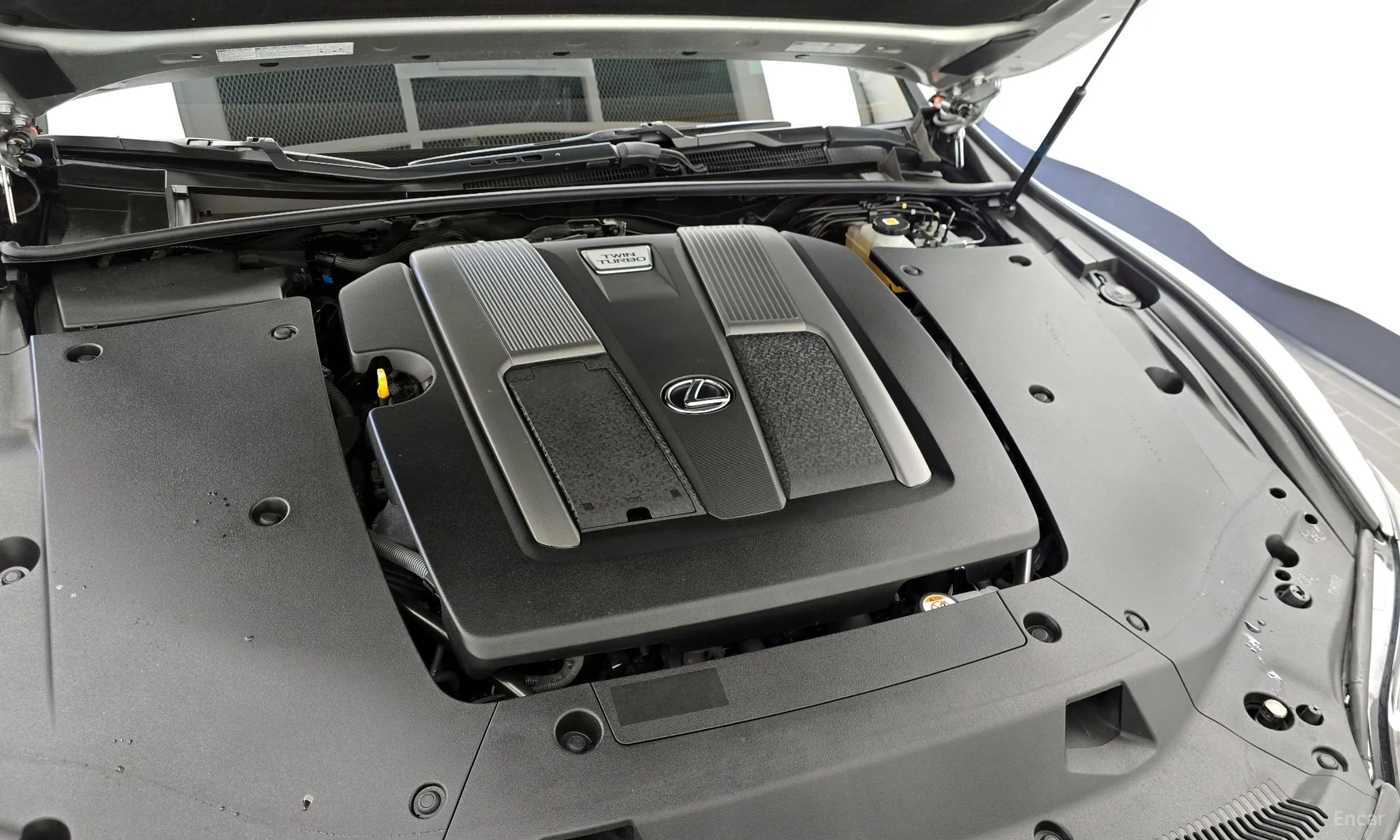 Lexus LS500 5th Generation превью 6
