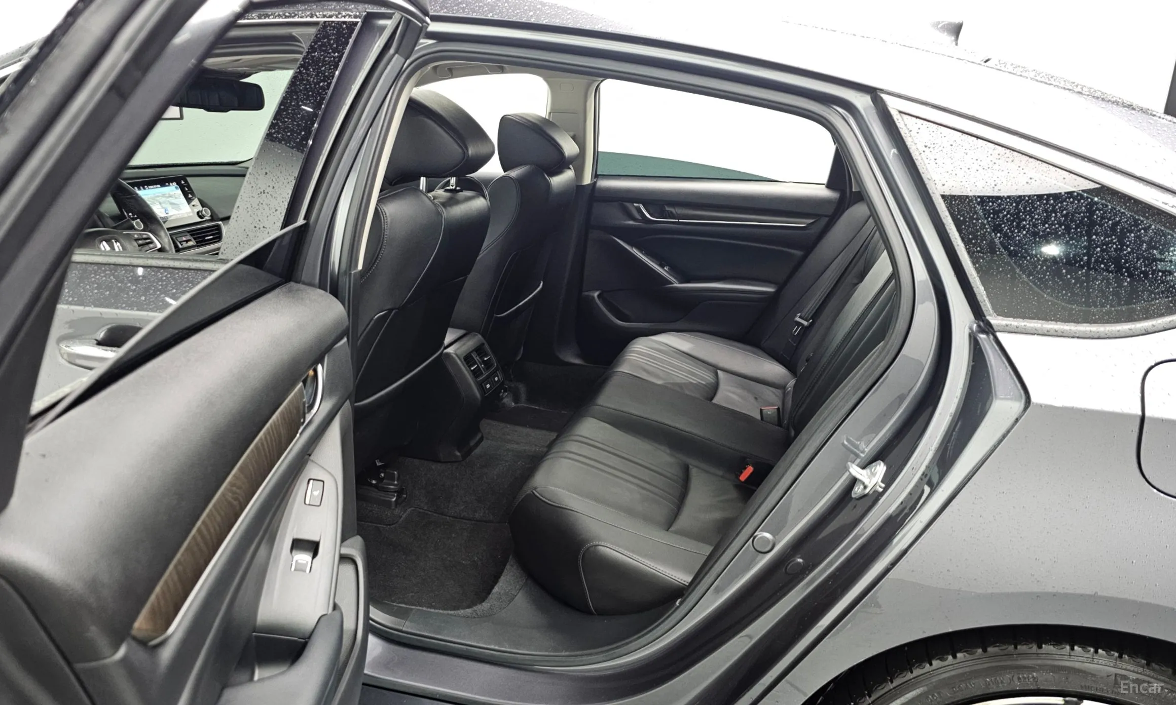 Honda Accord 10th Generation превью 12