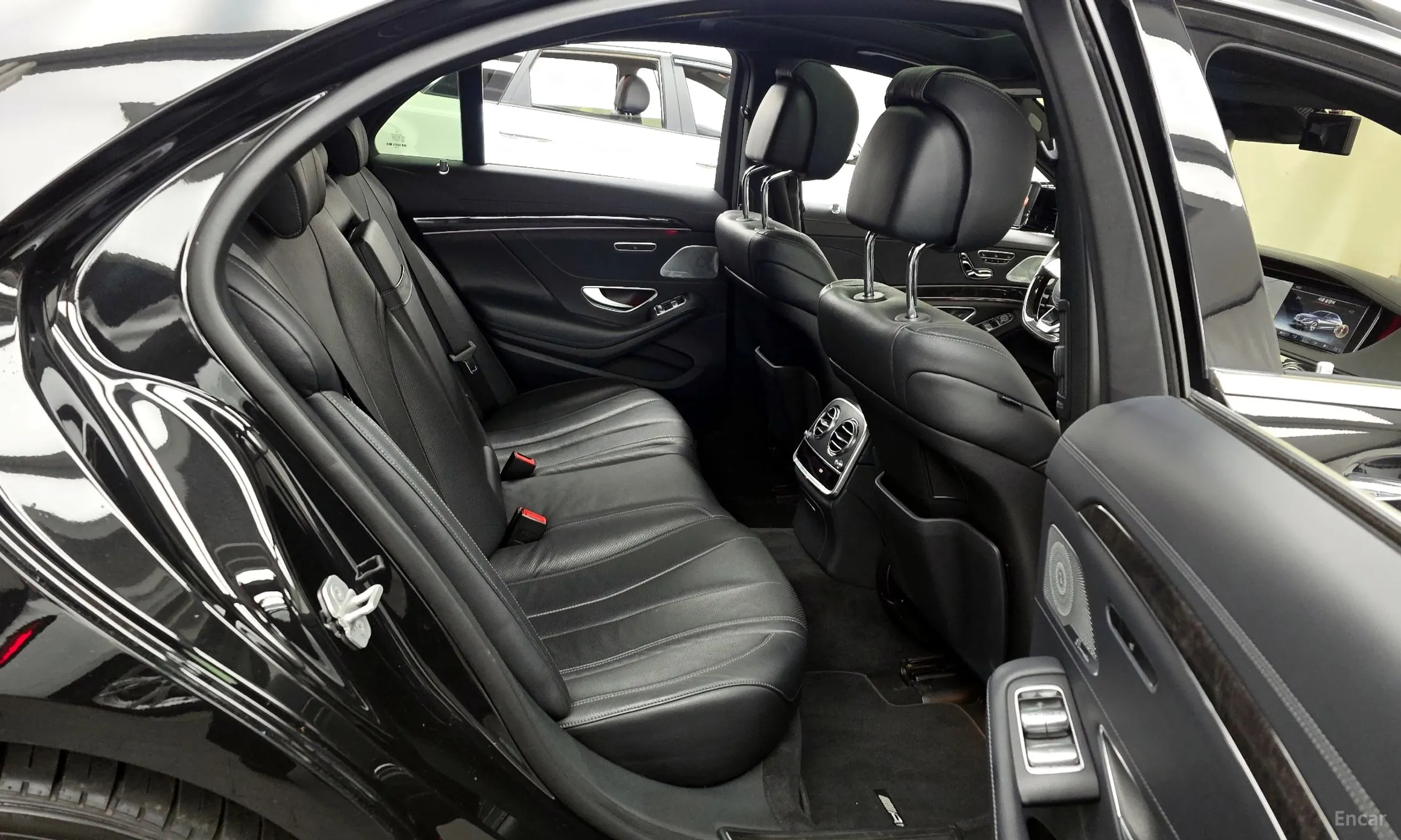 Mercedes Benz S-Class W222 превью 12