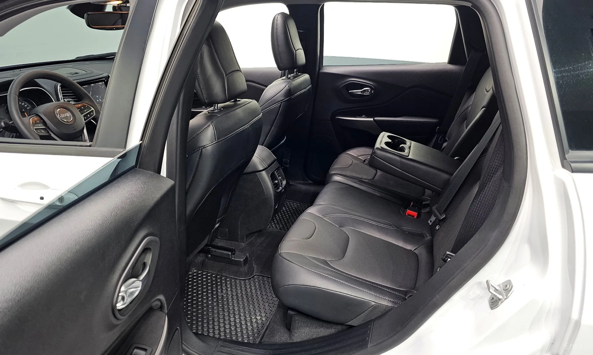 Jeep Cherokee (KL) превью 11