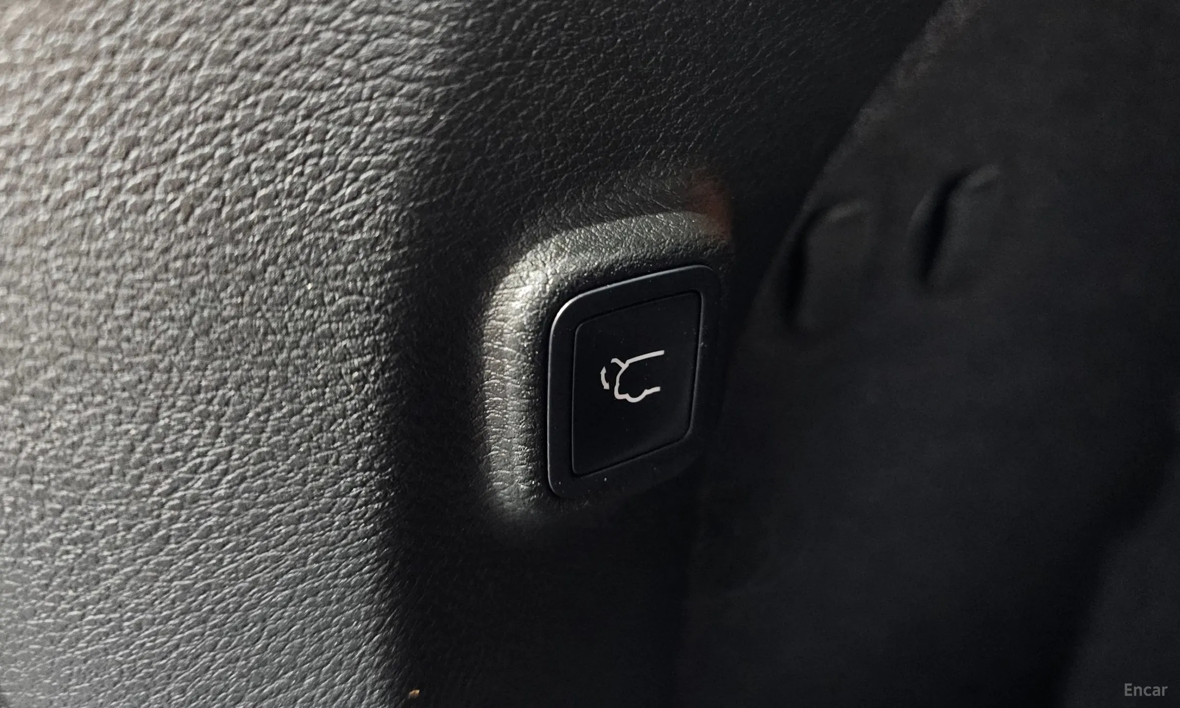 Jeep Cherokee (KL) превью 20