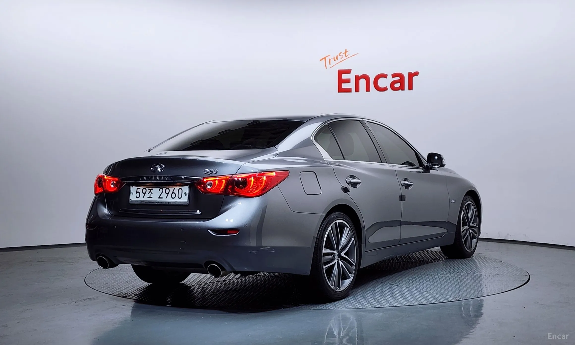 Infiniti Q50