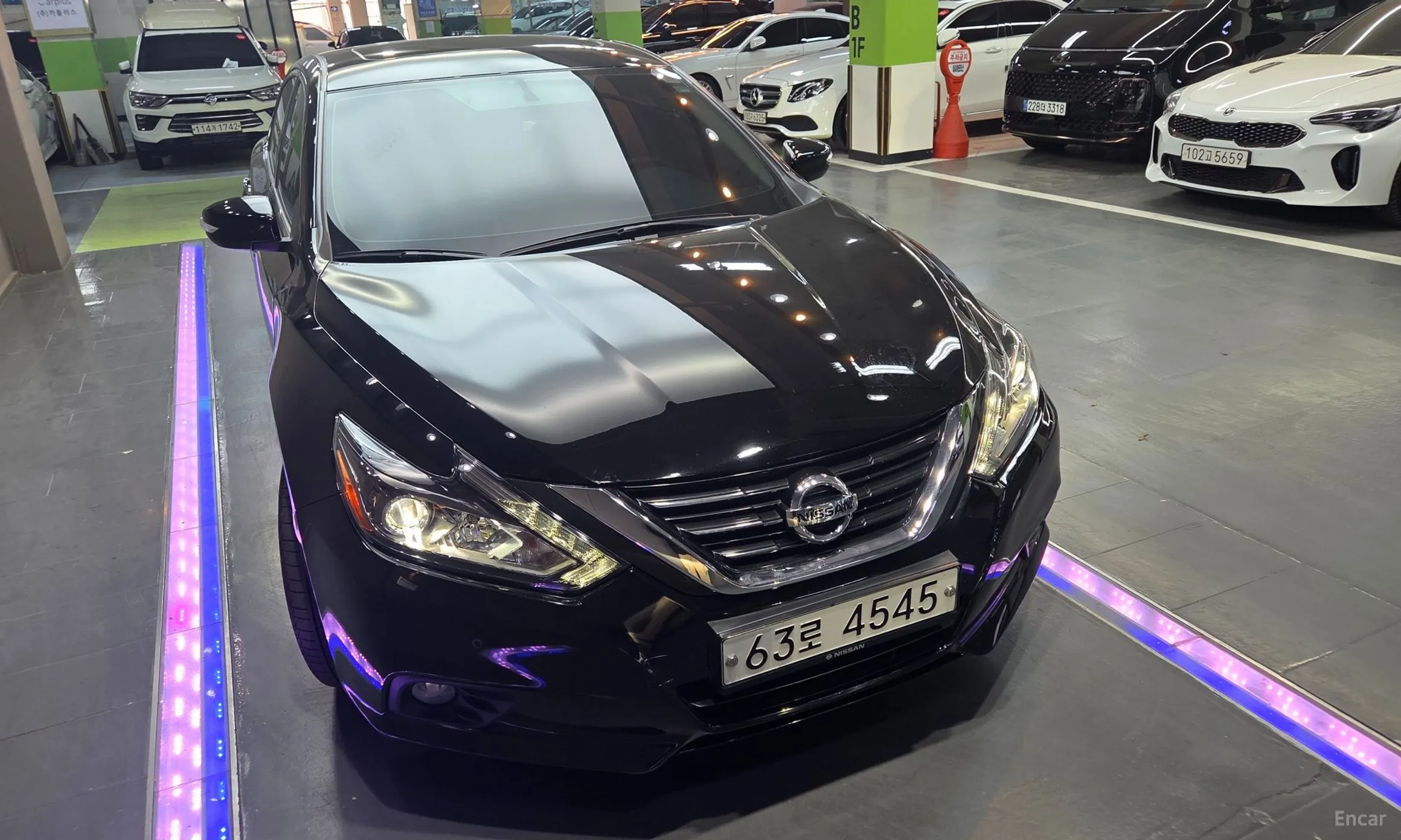 Nissan Altima превью 4