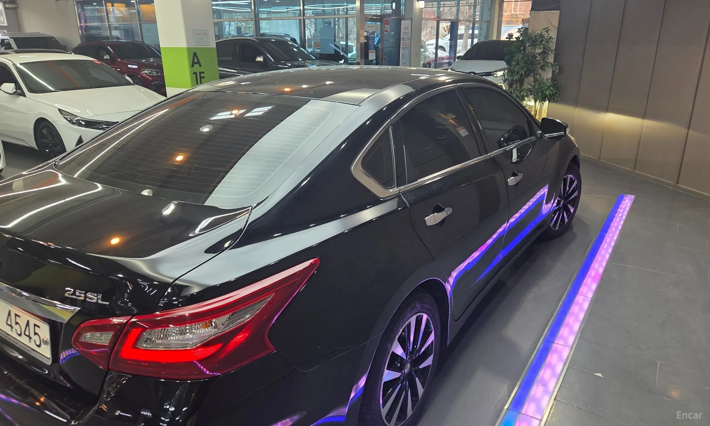 Nissan Altima превью 7