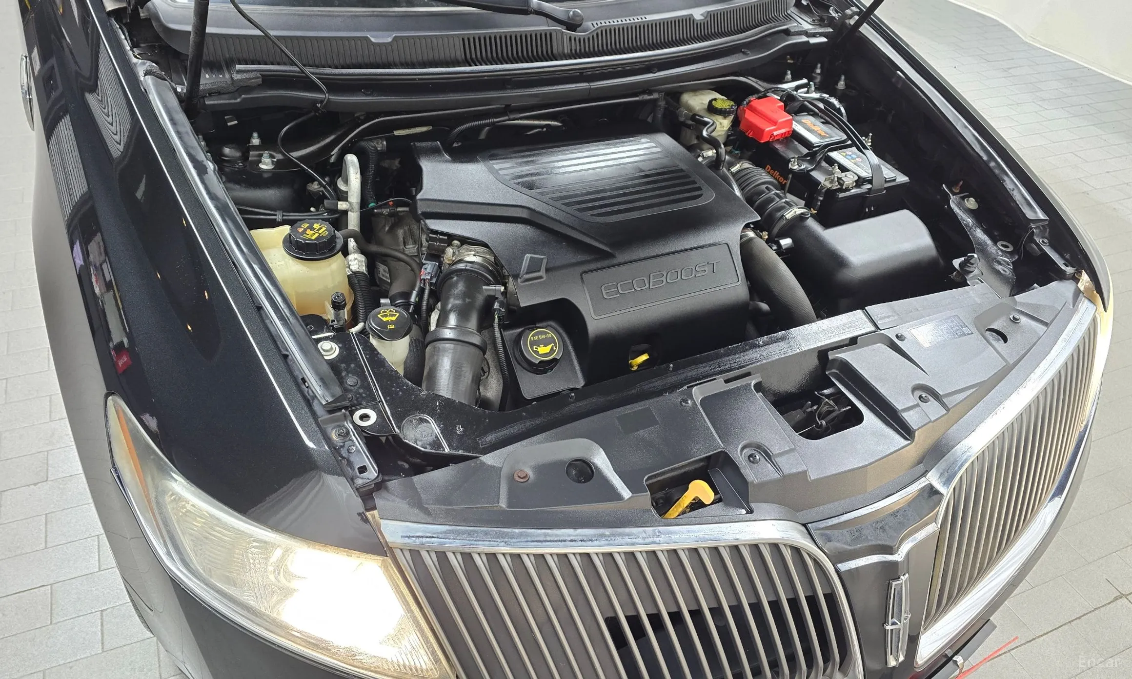 Lincoln MKT превью 6