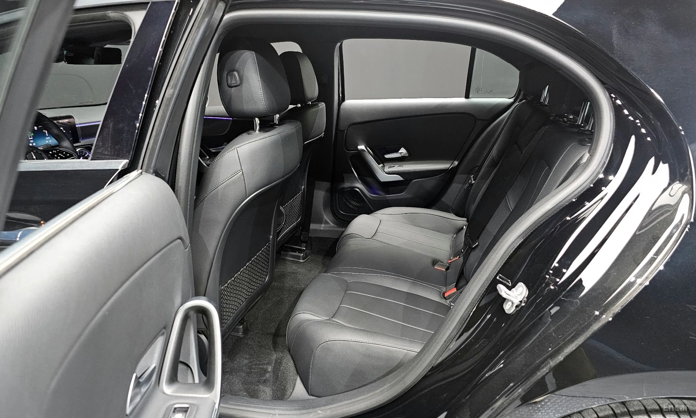 Mercedes Benz A-Class W177 превью 11