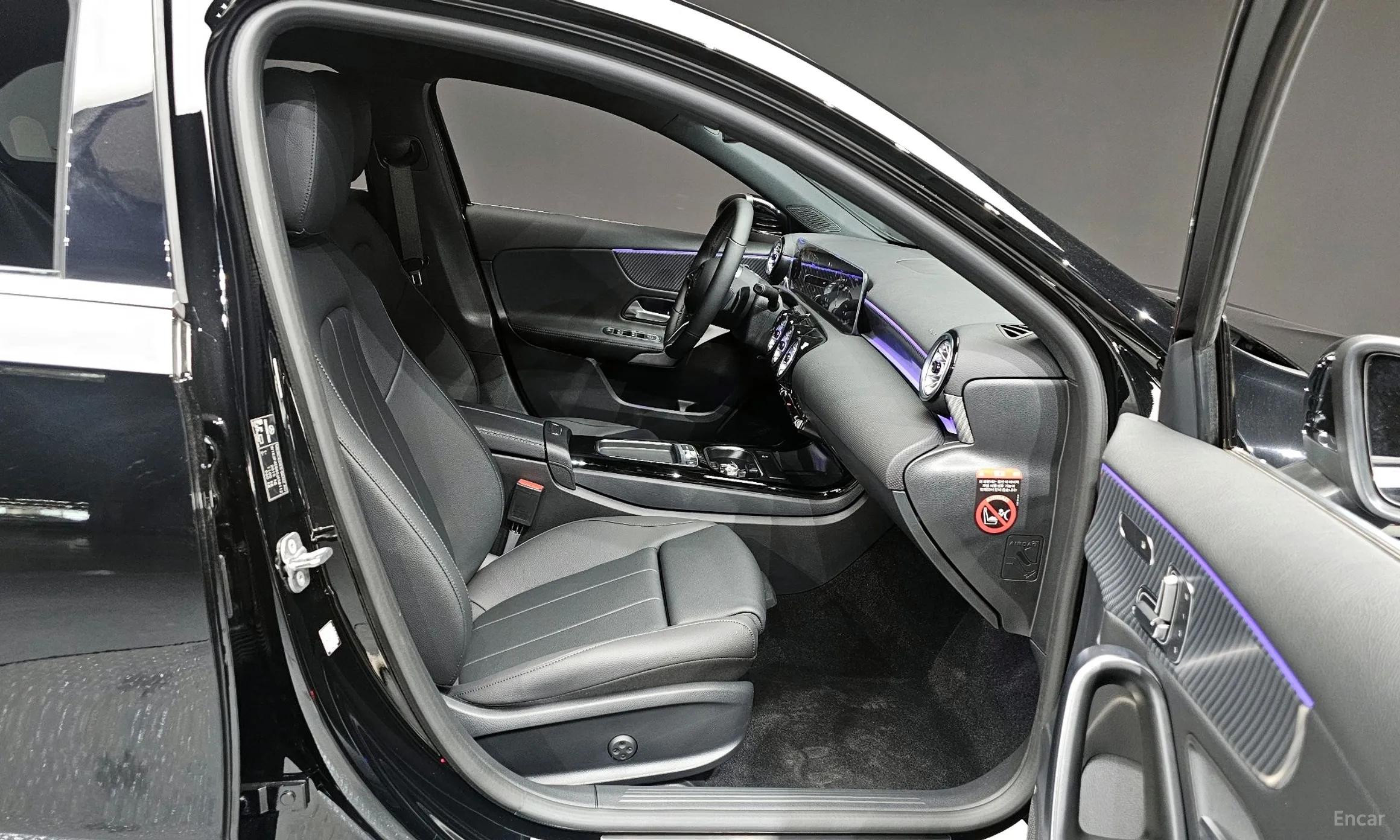 Mercedes Benz A-Class W177 превью 12
