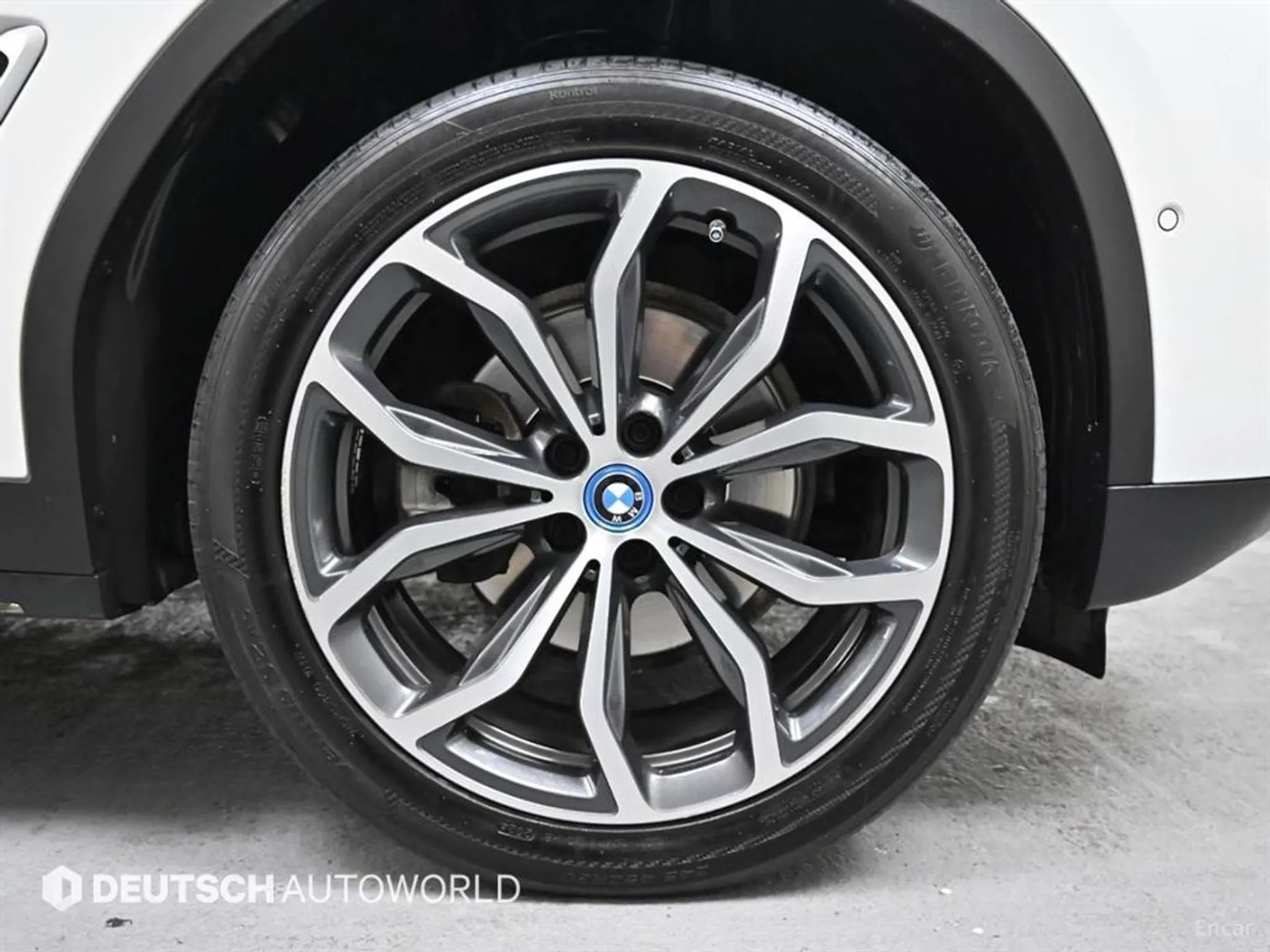 BMW X3 (G01) превью 5