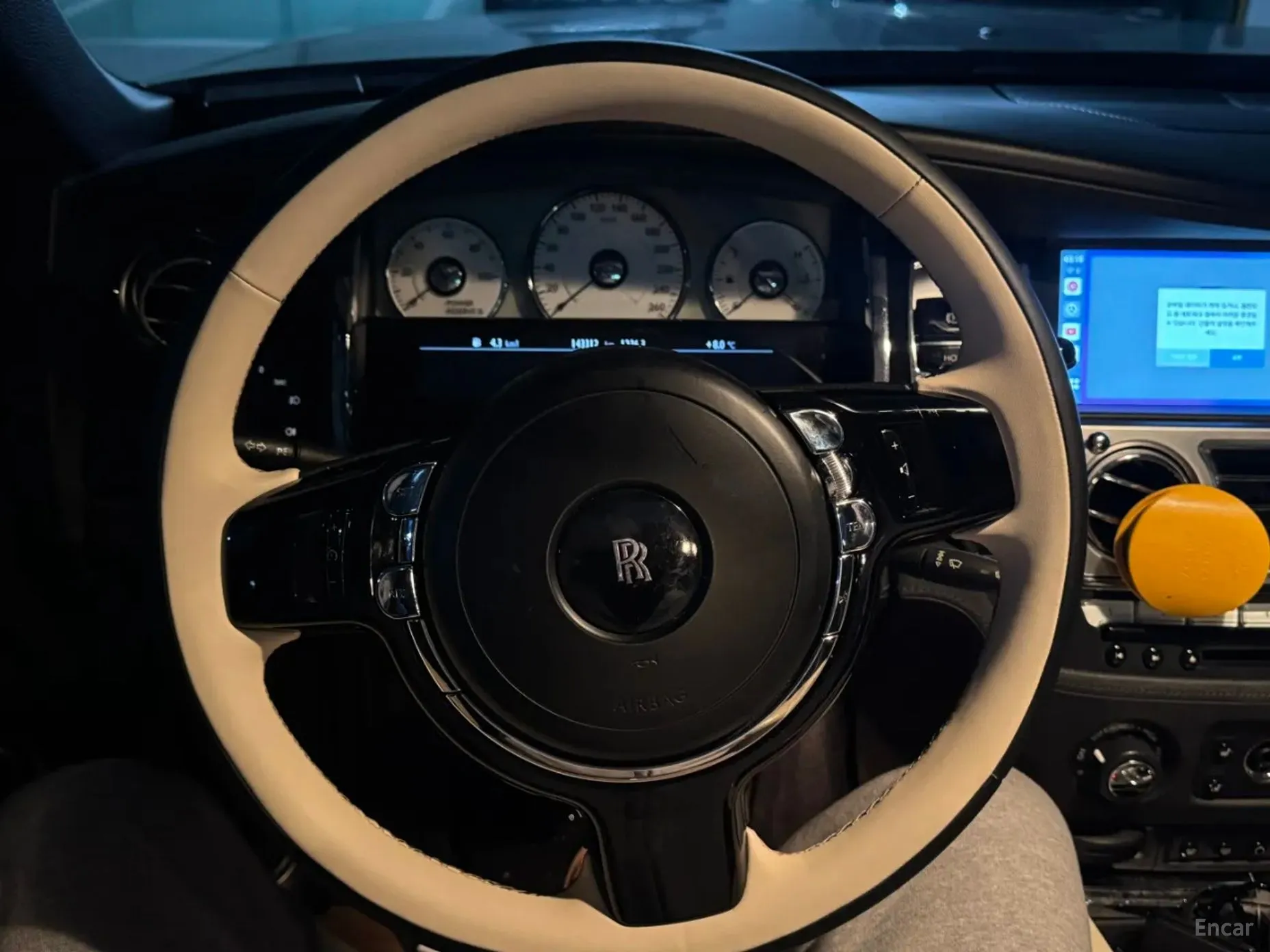 Rolls-Royce Ghost превью 9