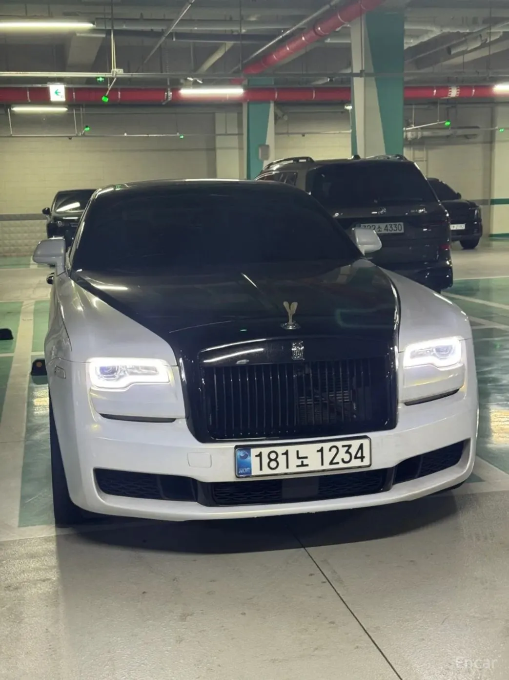 Rolls-Royce Ghost превью 3