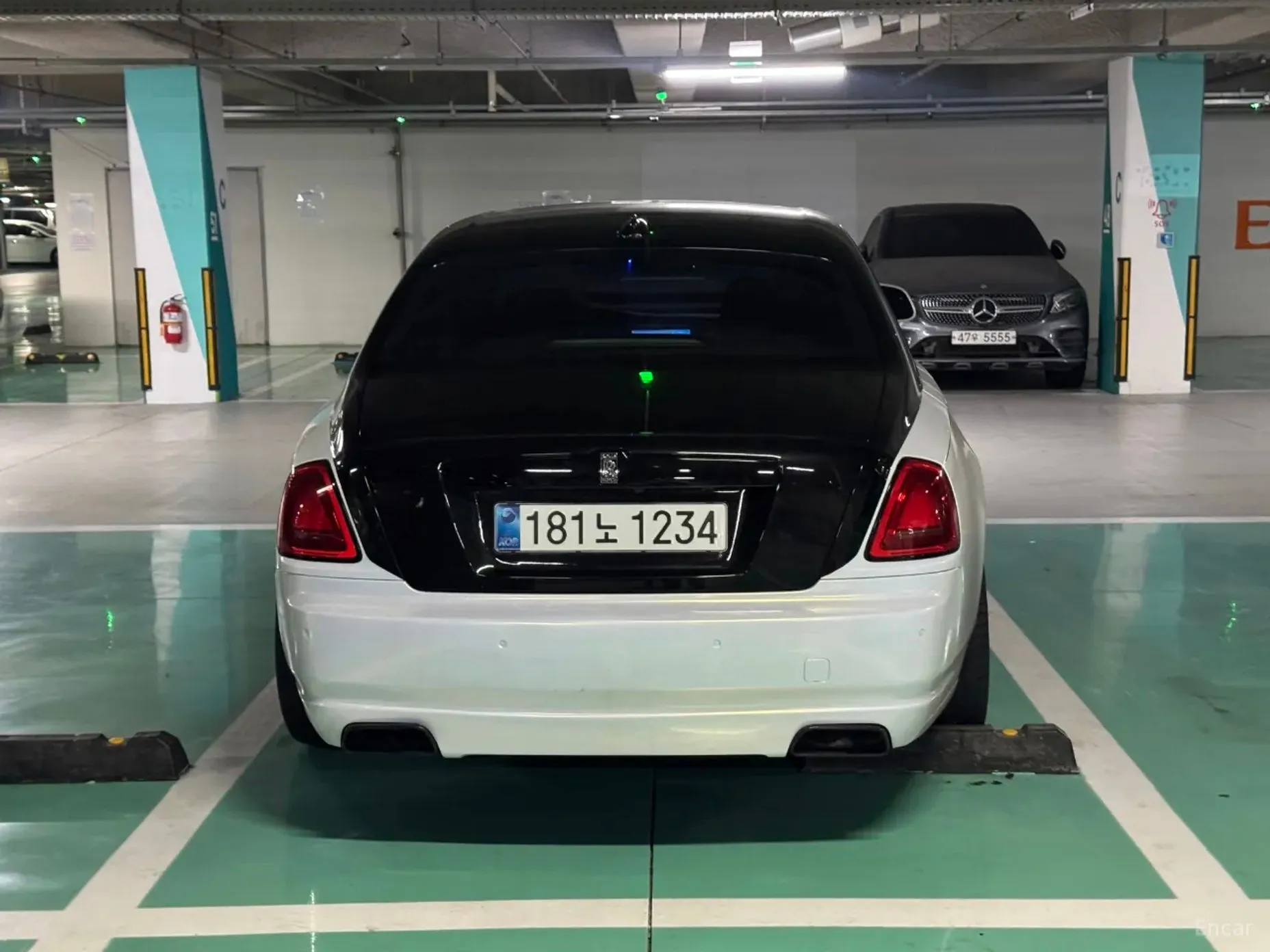 Rolls-Royce Ghost превью 4
