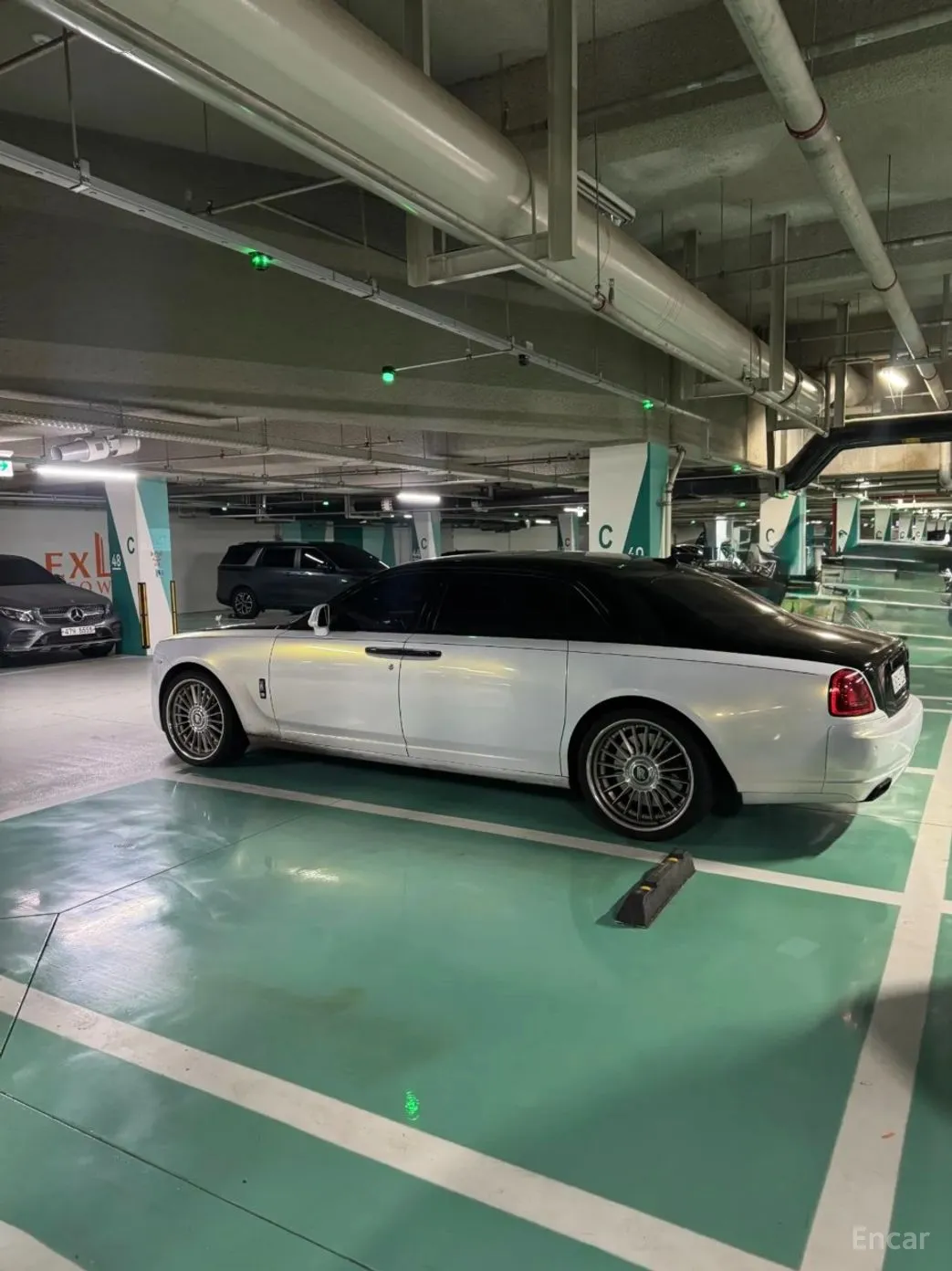 Rolls-Royce Ghost превью 5