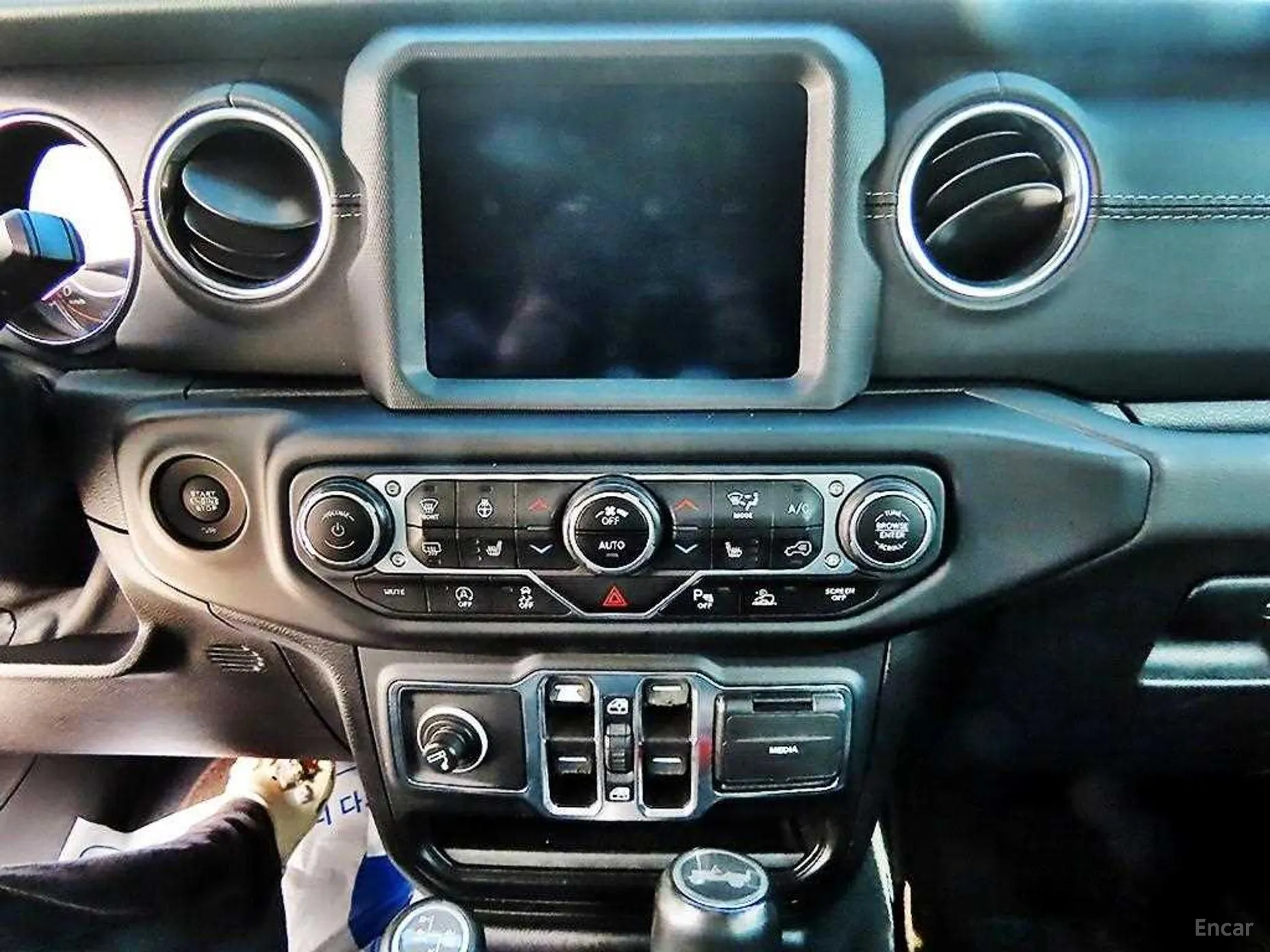 Jeep Wrangler (JL) превью 13