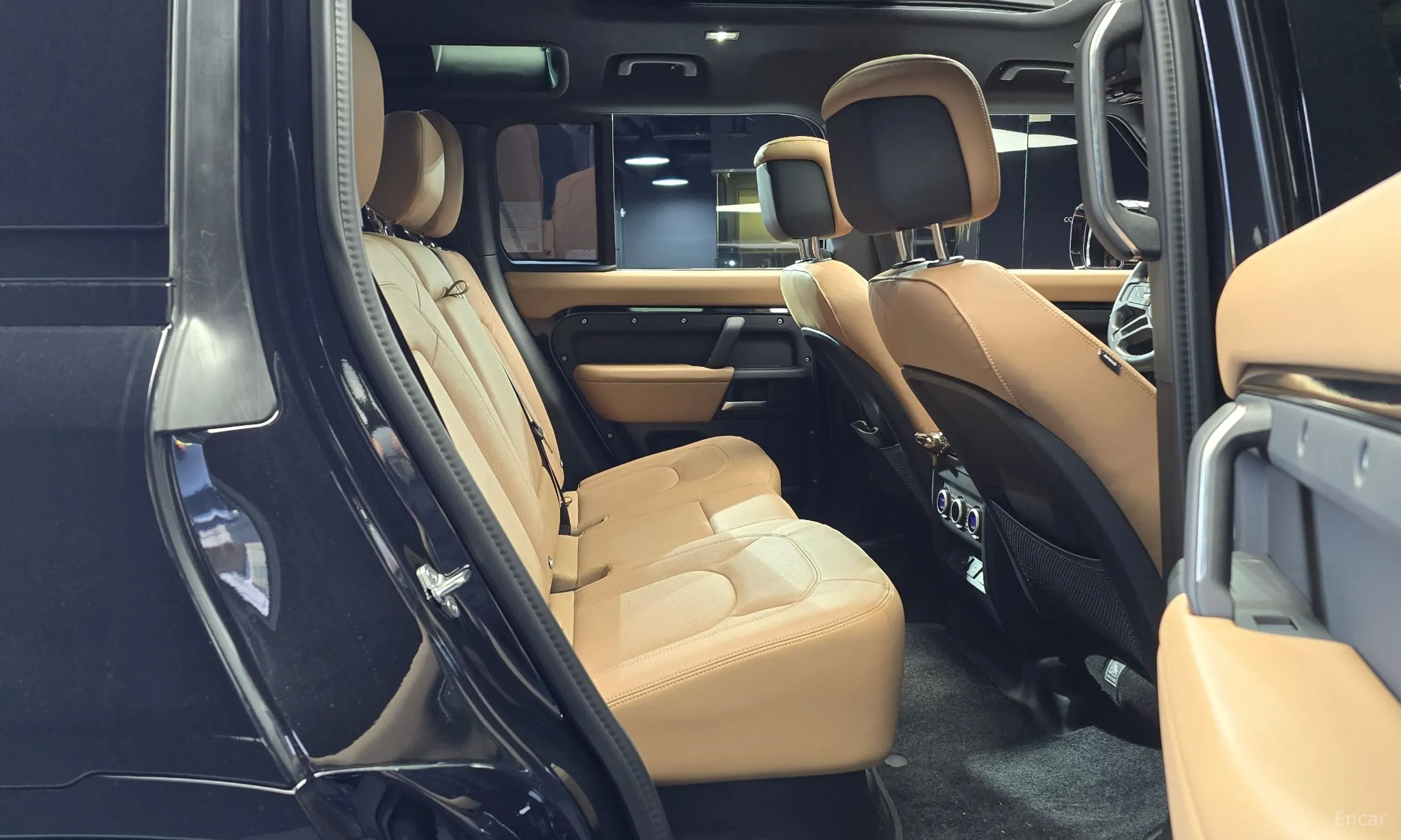 Land Rover Defender (L663) превью 12