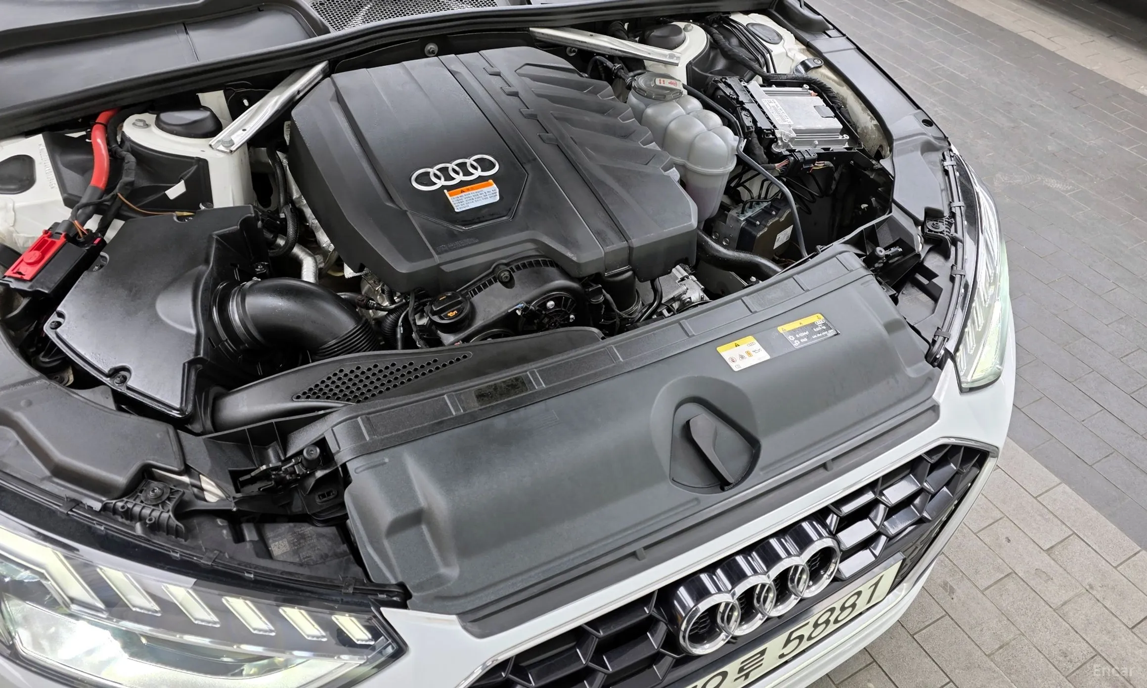 Audi A4 (B9) превью 6
