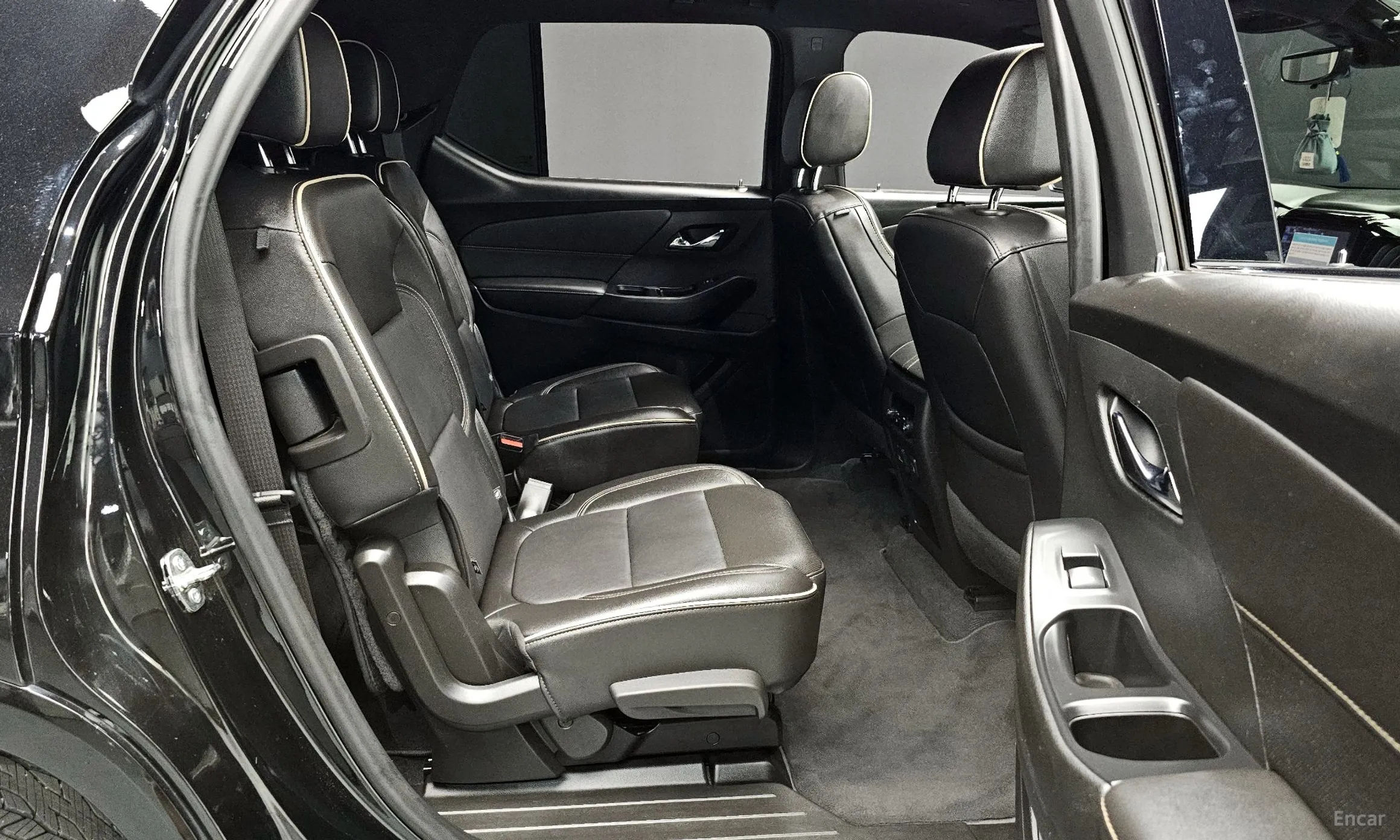 Chevrolet (GM Daewoo) Traverse превью 12