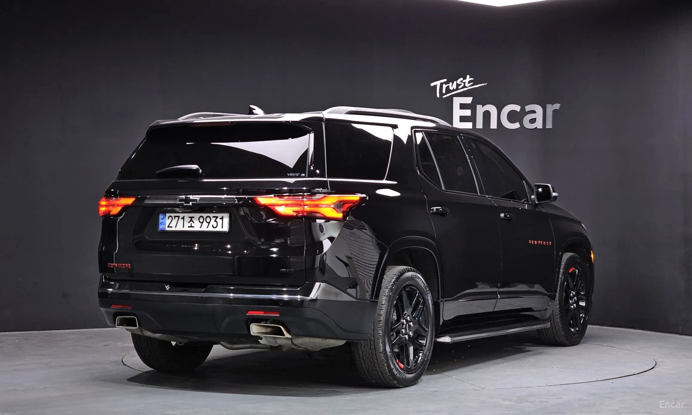 Chevrolet (GM Daewoo) Traverse превью 2