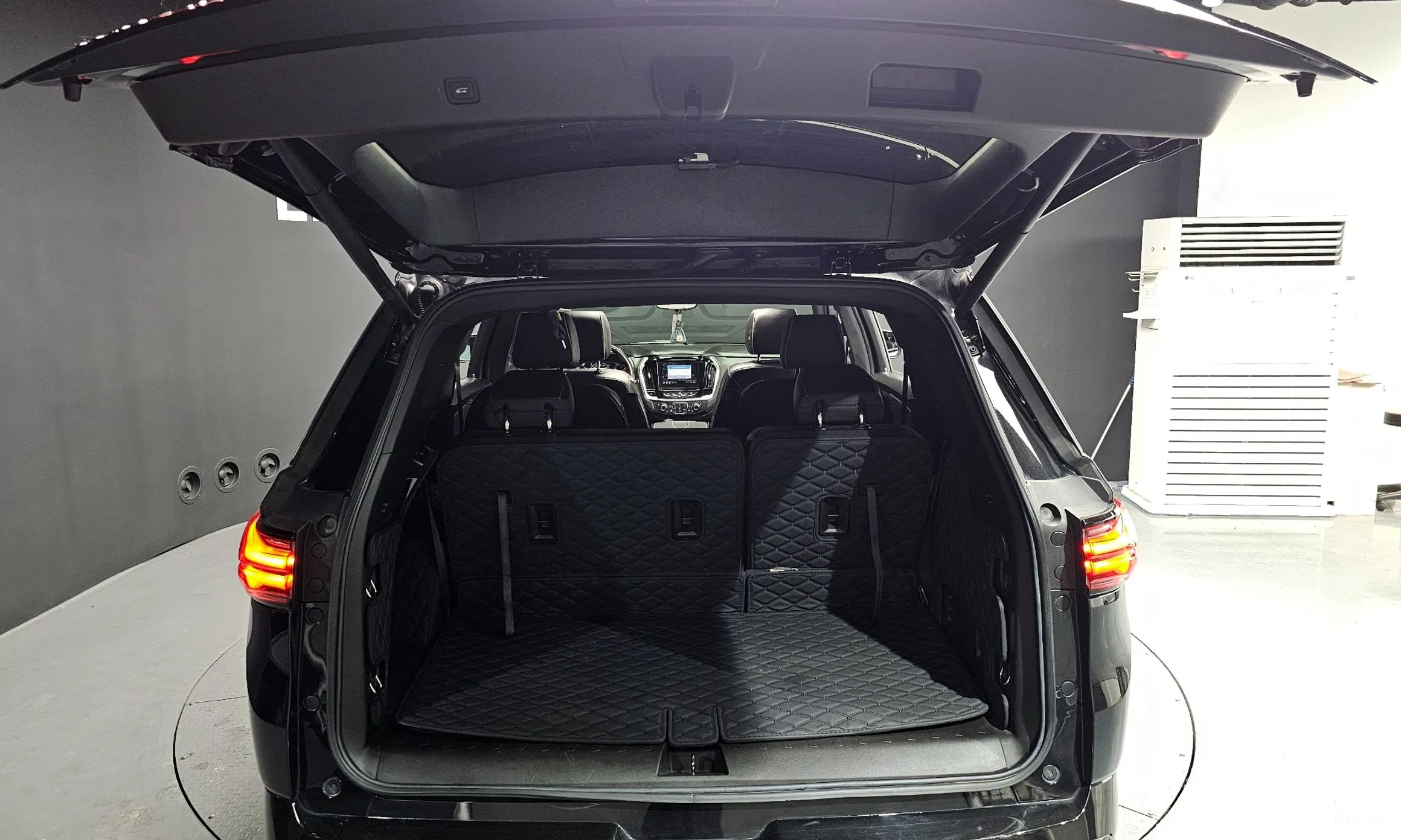 Chevrolet (GM Daewoo) Traverse превью 20