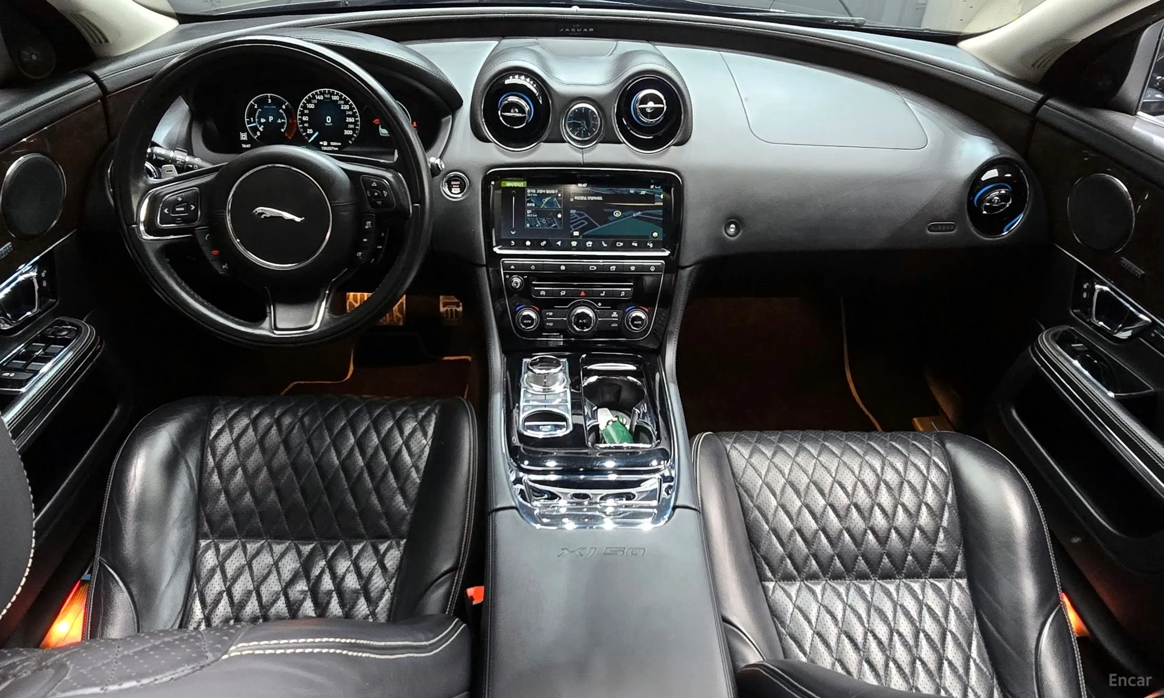 Jaguar All New XJ превью 7
