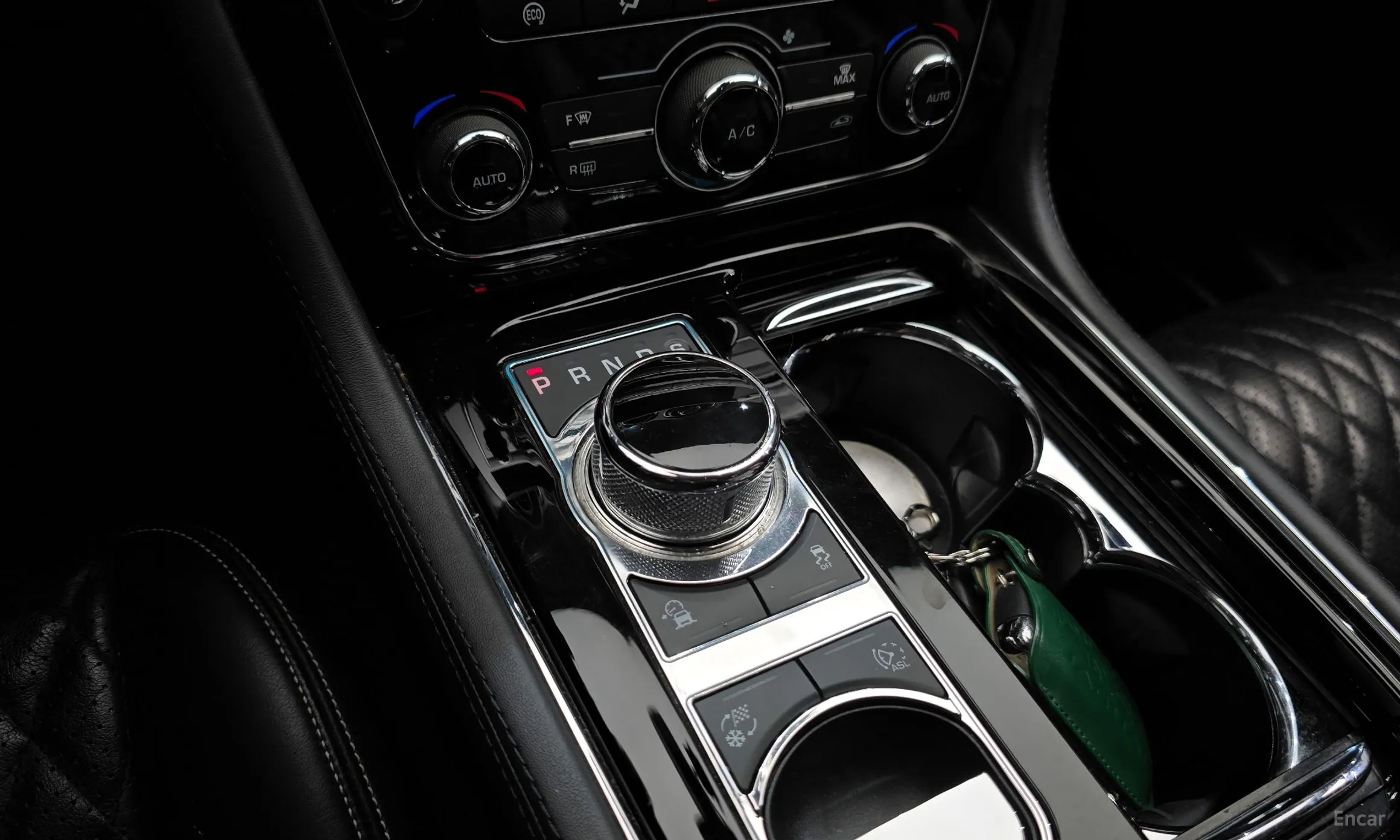 Jaguar All New XJ превью 9