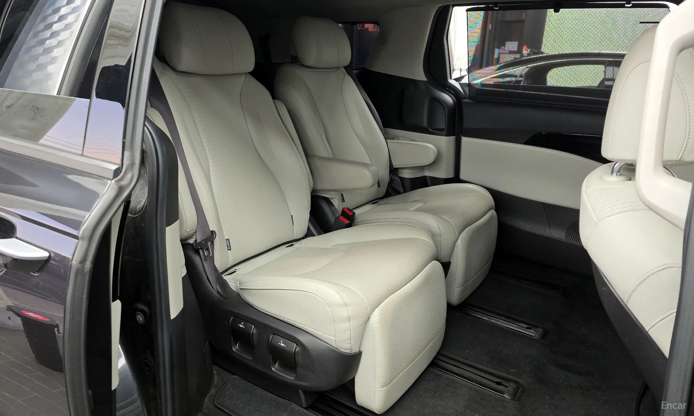 Kia Carnival Gen 4 превью 12