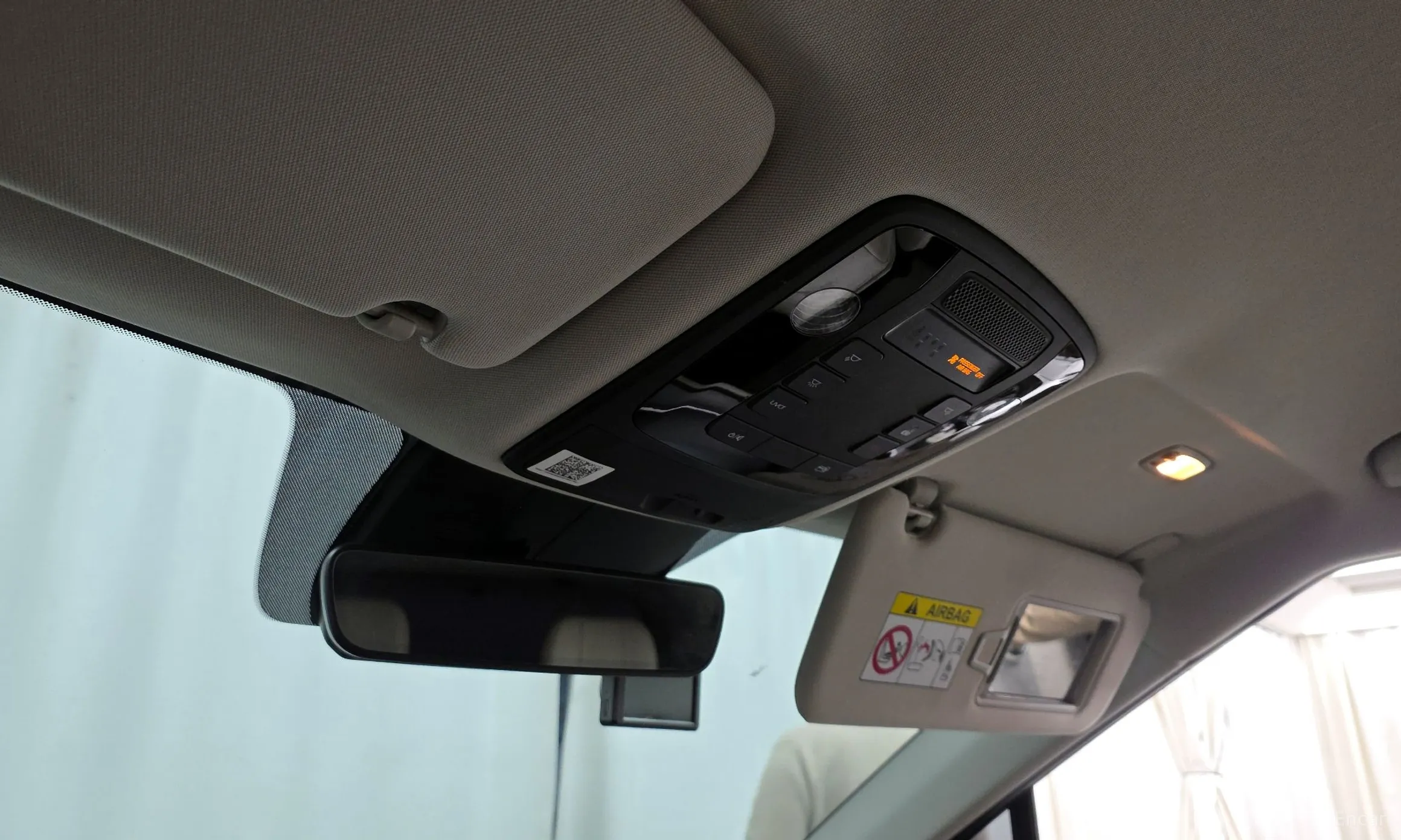 Kia Carnival Gen 4 превью 17