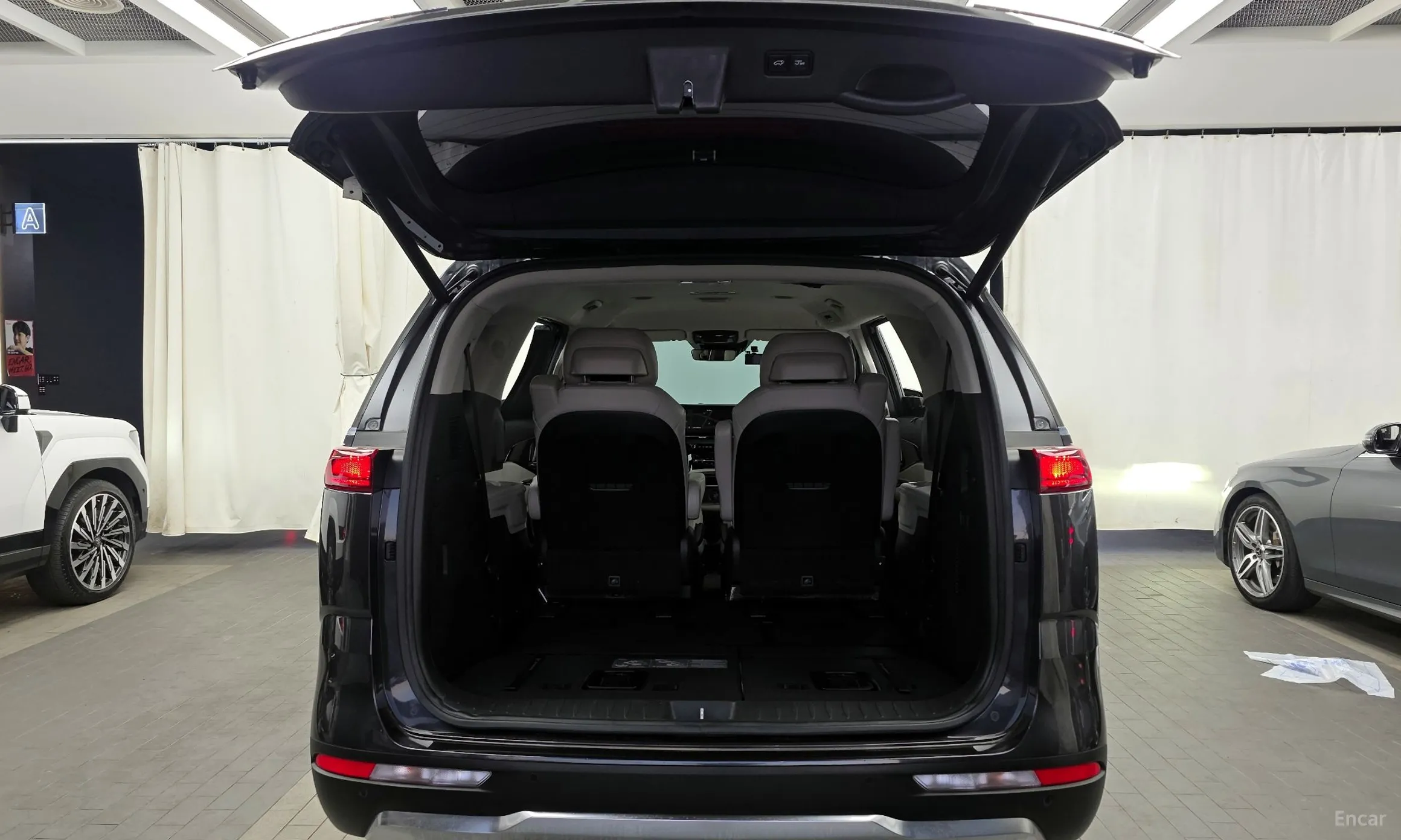 Kia Carnival Gen 4 превью 20